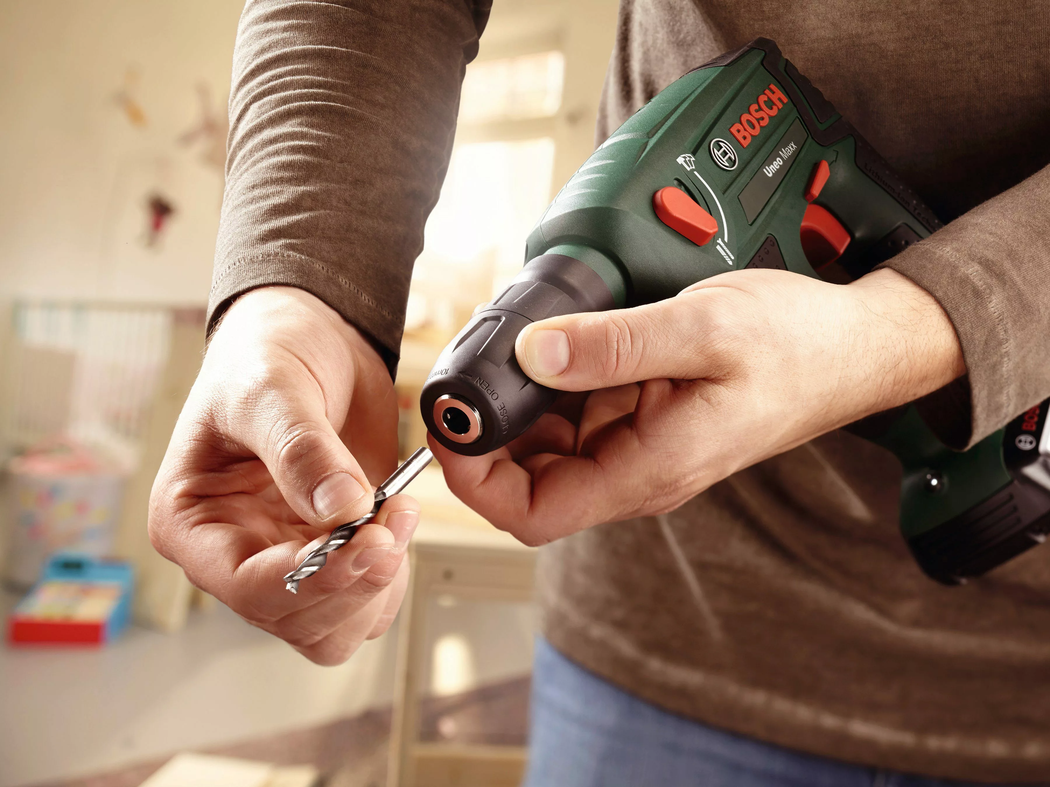 Bosch Home & Garden Akku-Bohrhammer Uneo günstig online kaufen