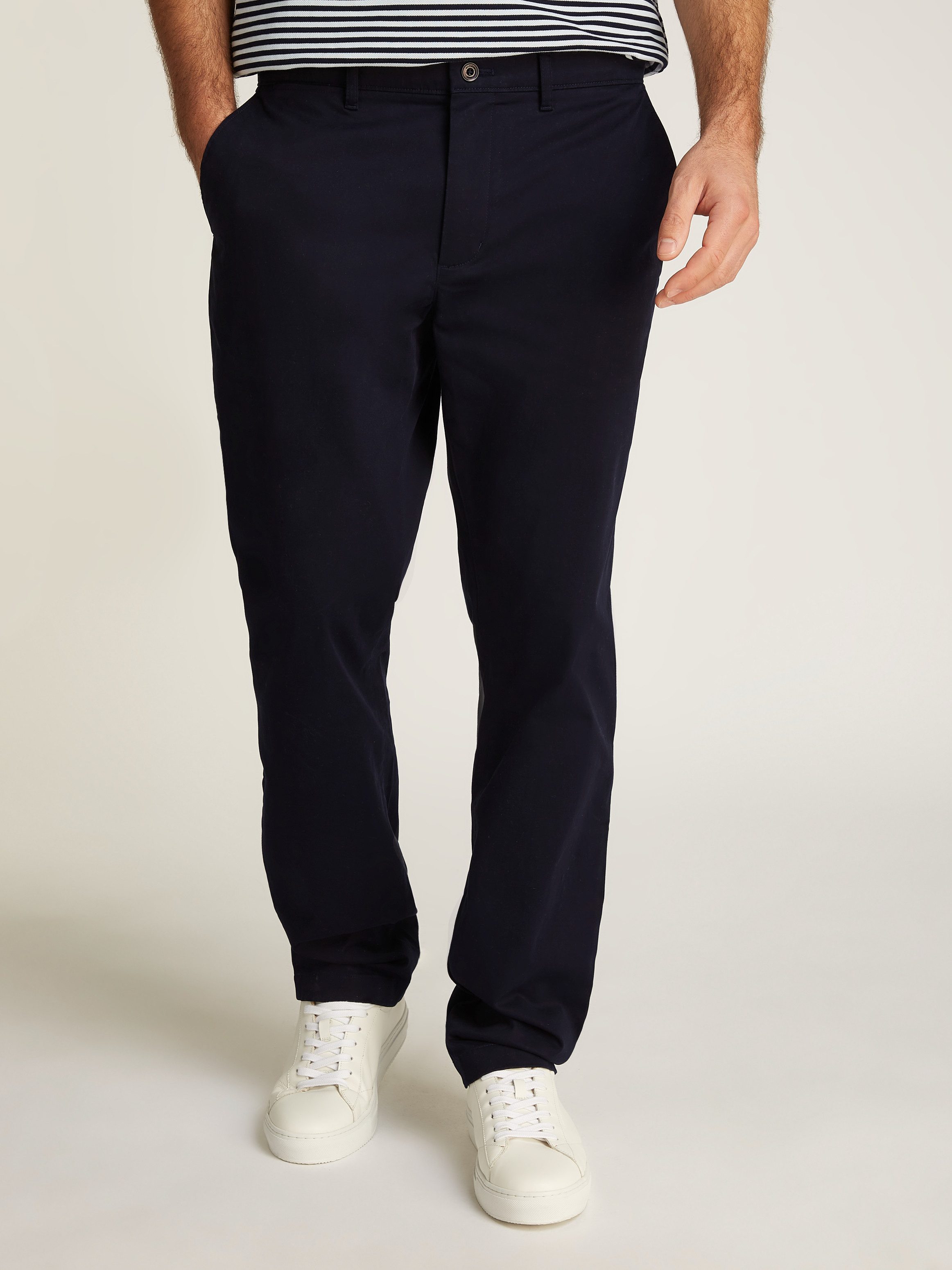 Tommy Hilfiger Chinohose "DENTON CHINO SATIN", mit Gesäßtaschen mit Knopf, günstig online kaufen