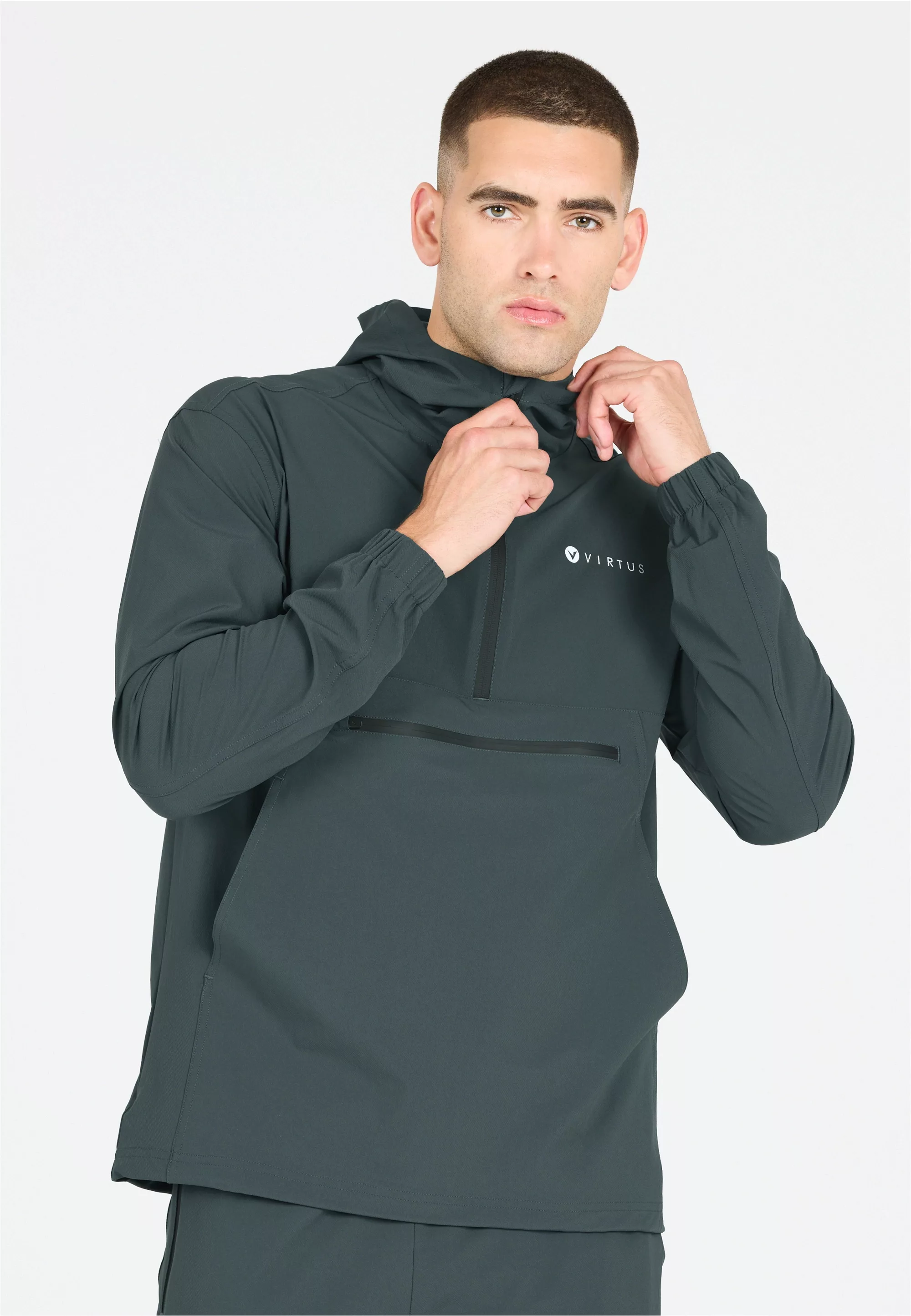 Virtus Trainingsjacke "Jayson", Im Anorak-Design mit Stretchfunktion günstig online kaufen