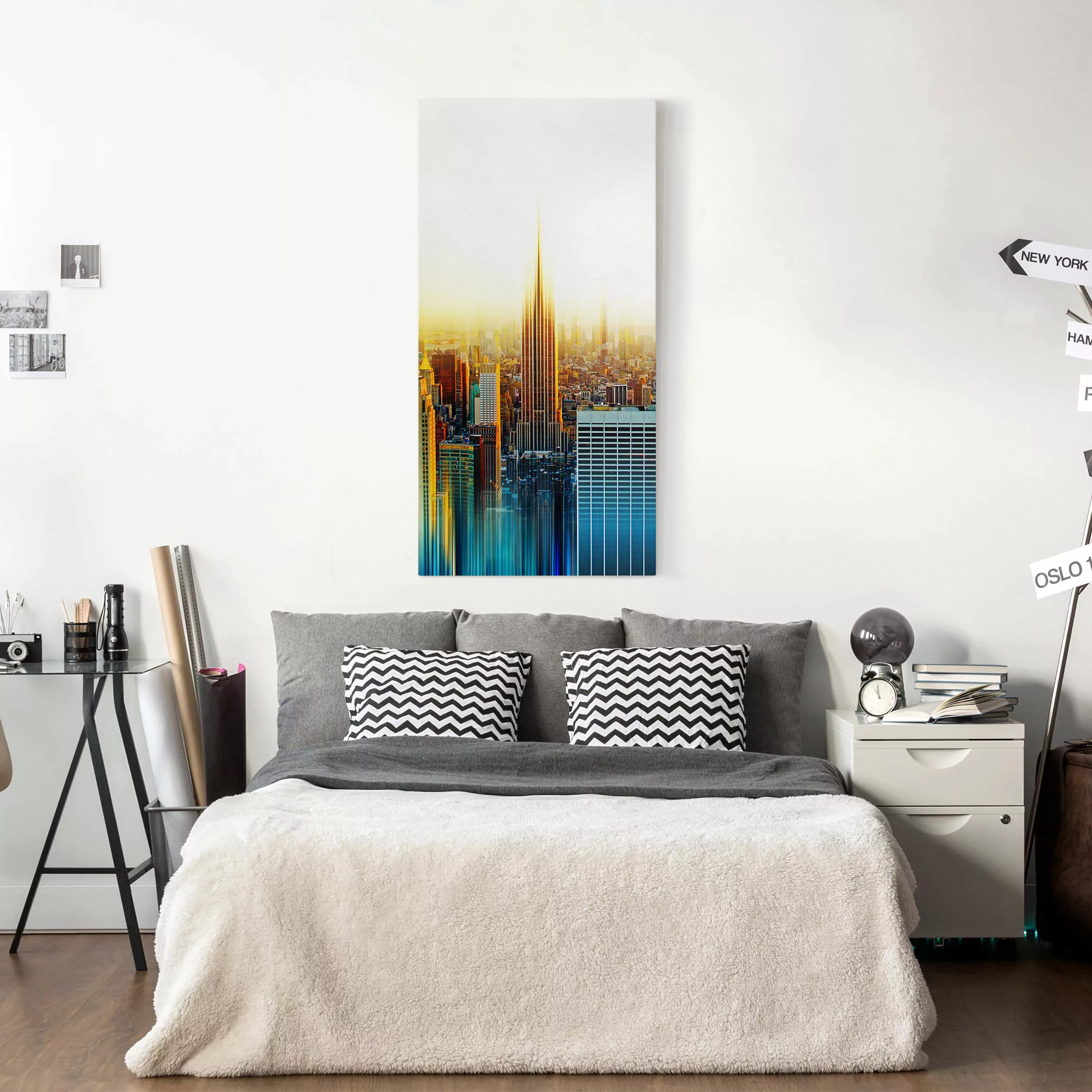 Leinwandbild Architektur & Skyline - Hochformat Manhattan Abstrakt günstig online kaufen