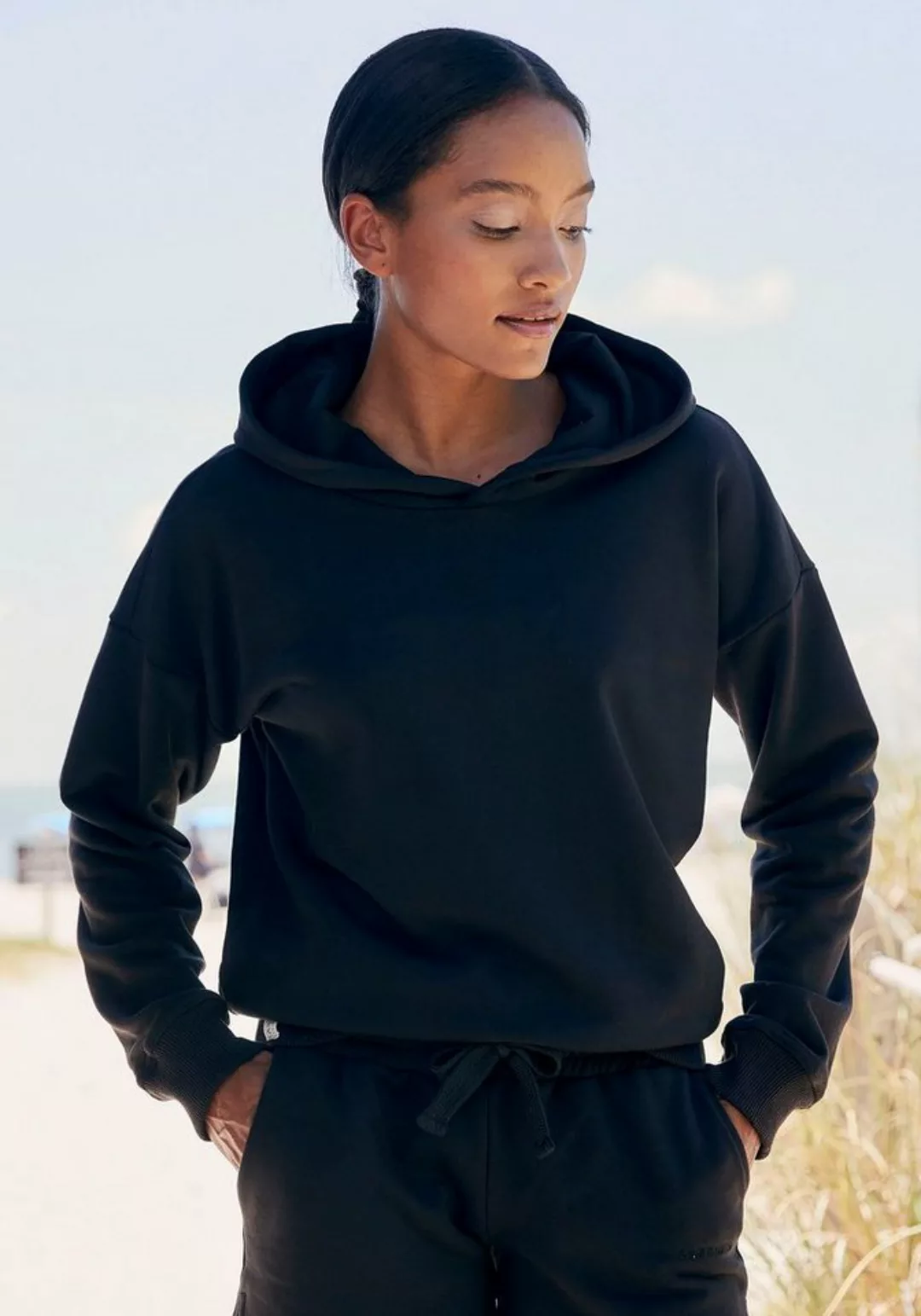 LASCANA Hoodie aus organischer Baumwolle, Loungewear günstig online kaufen