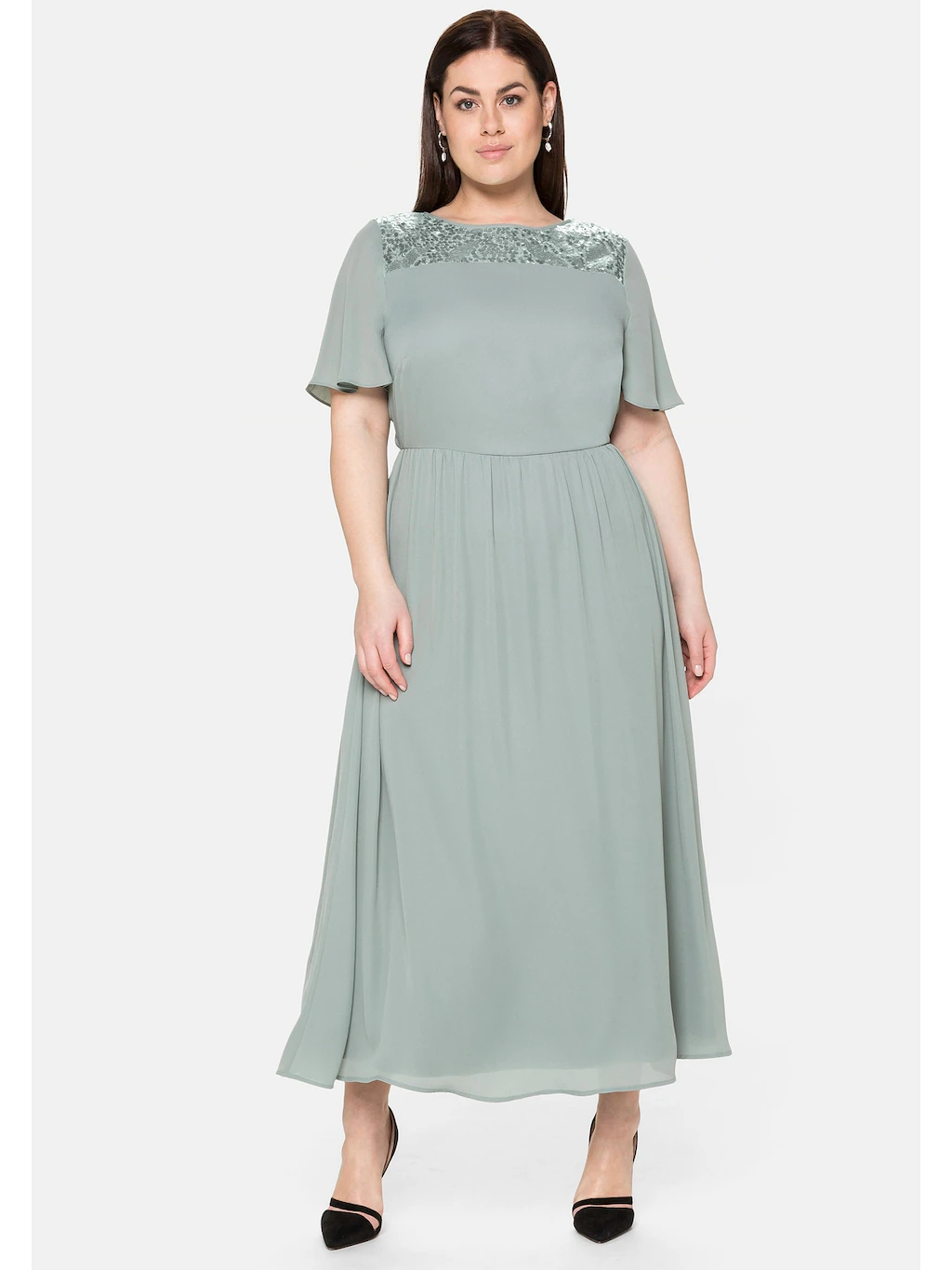 Sheego Abendkleid "Große Größen", mit schimmernden Pailletten günstig online kaufen