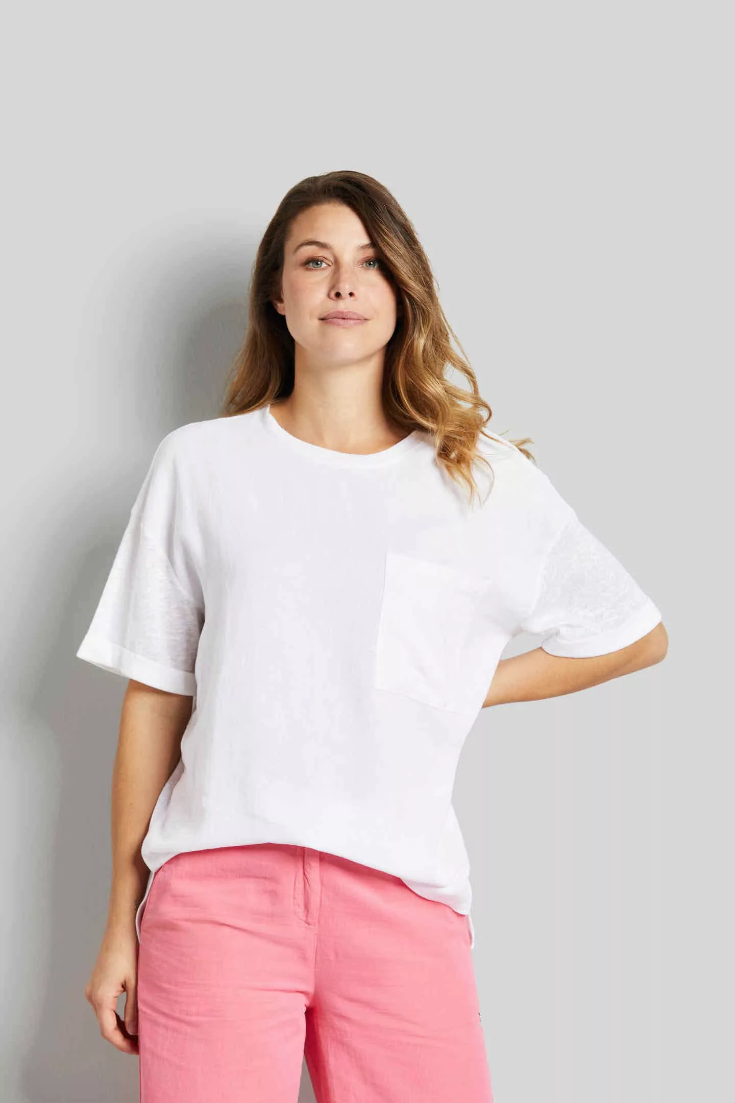 bugatti T-Shirt, aus hochwertigem Baumwoll-Leinen-Mix günstig online kaufen
