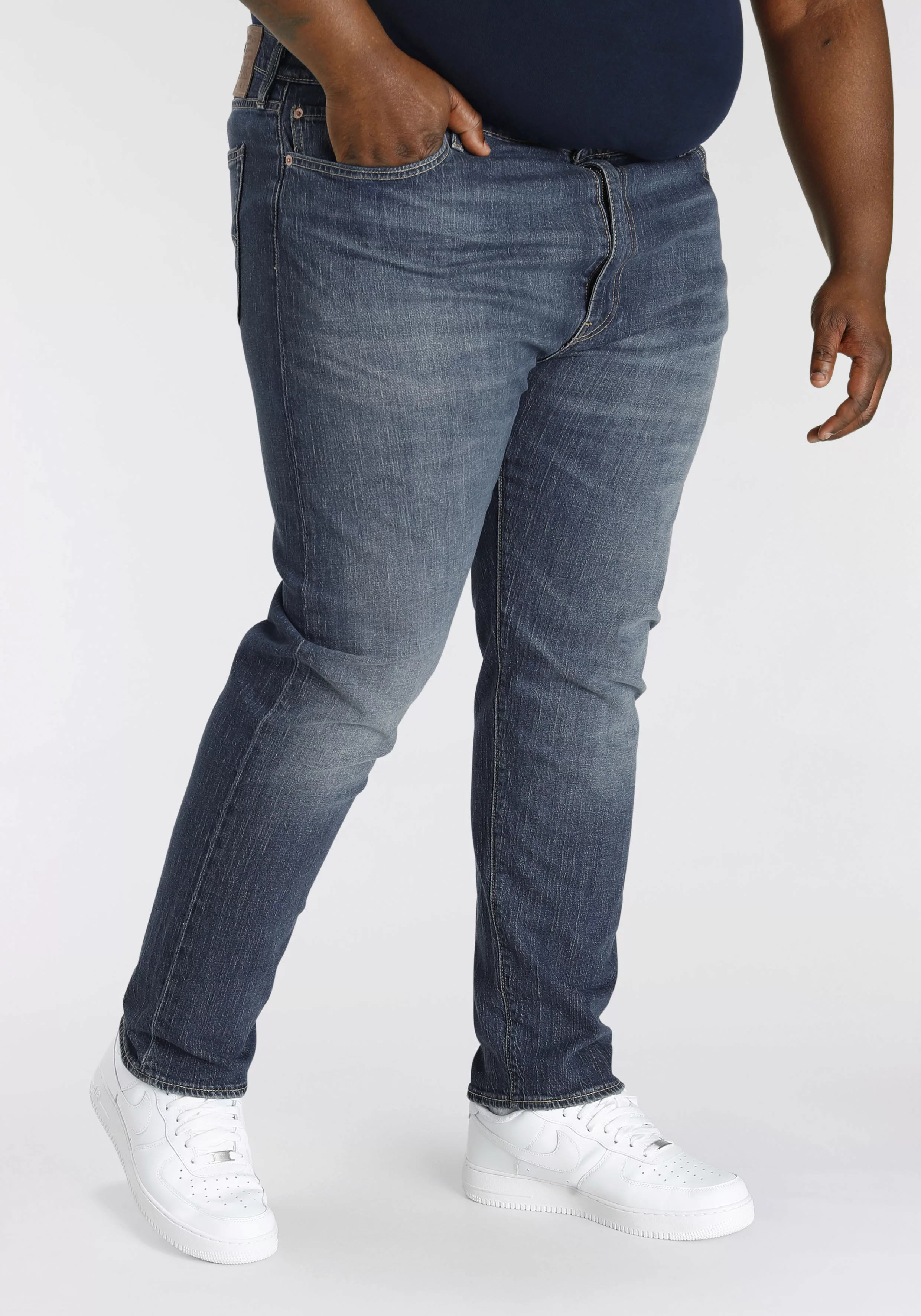 Levi's® Plus Tapered-fit-Jeans 502 TAPER B&T für einen lässigen Look günstig online kaufen