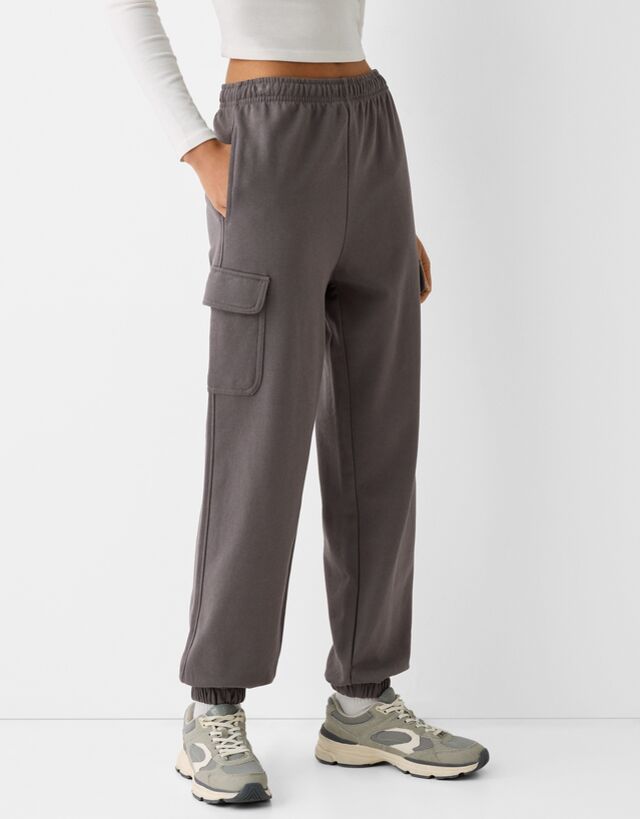 Bershka Cargo Jogginghose Aus Plüsch Damen Xs Dunkelgrau günstig online kaufen