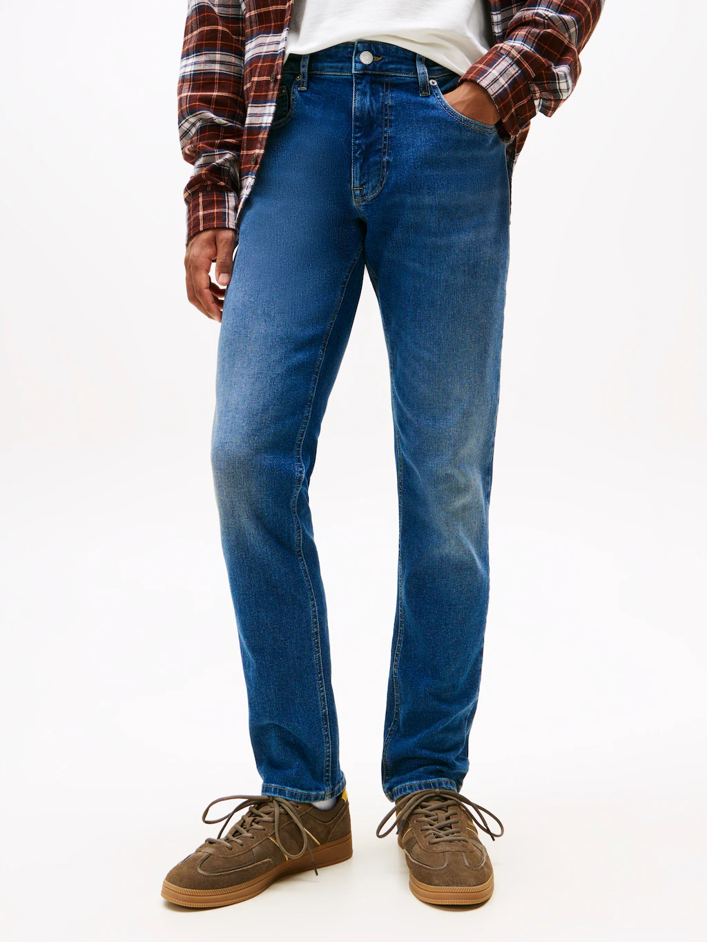 Tommy Jeans Gerade Jeans "Scanton Slim", Mit Markenlabel aus Leder hinten günstig online kaufen