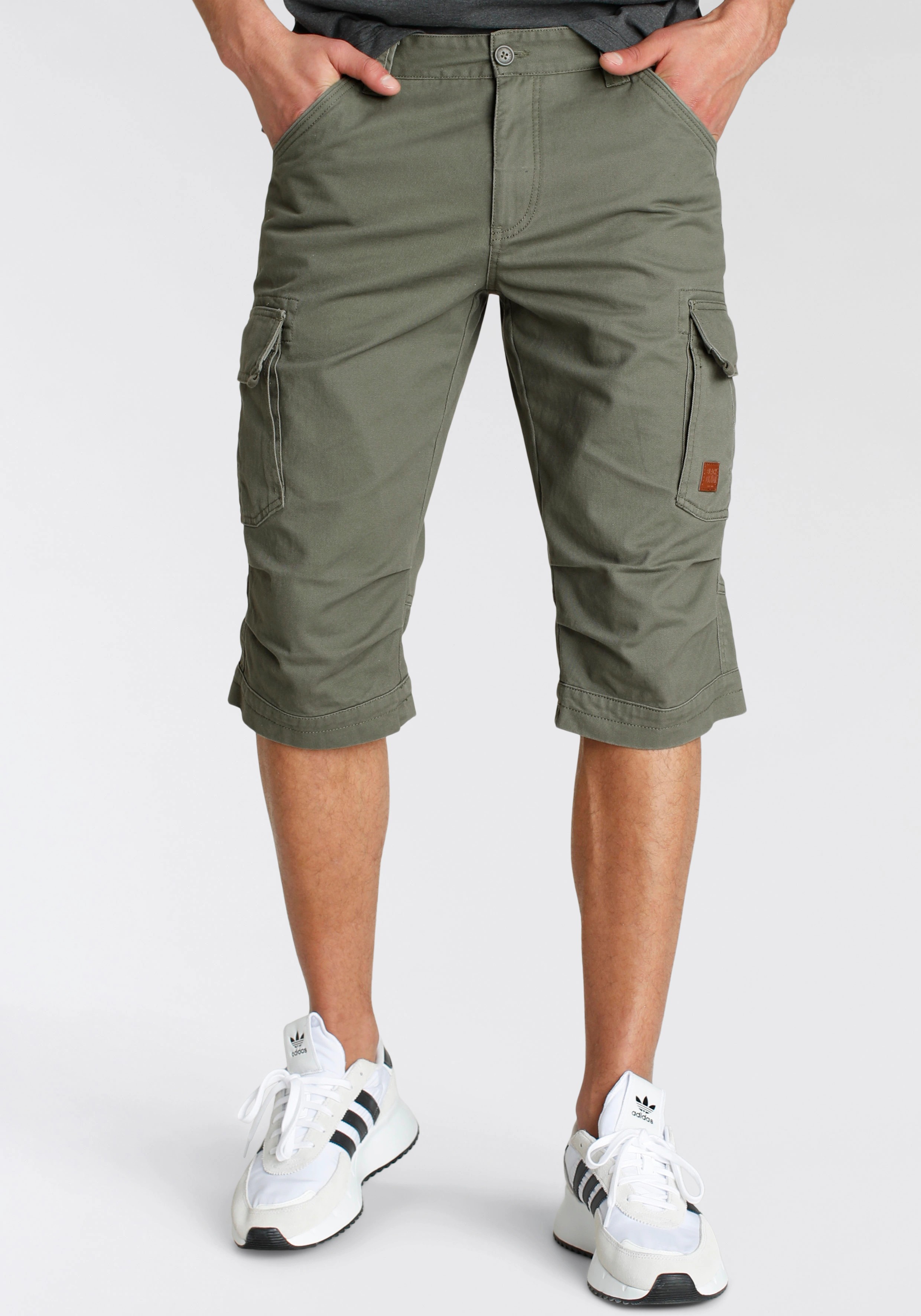 Bruno Banani Bermudas, schmale Passform, gerade Beinform, mit Cargotaschen günstig online kaufen