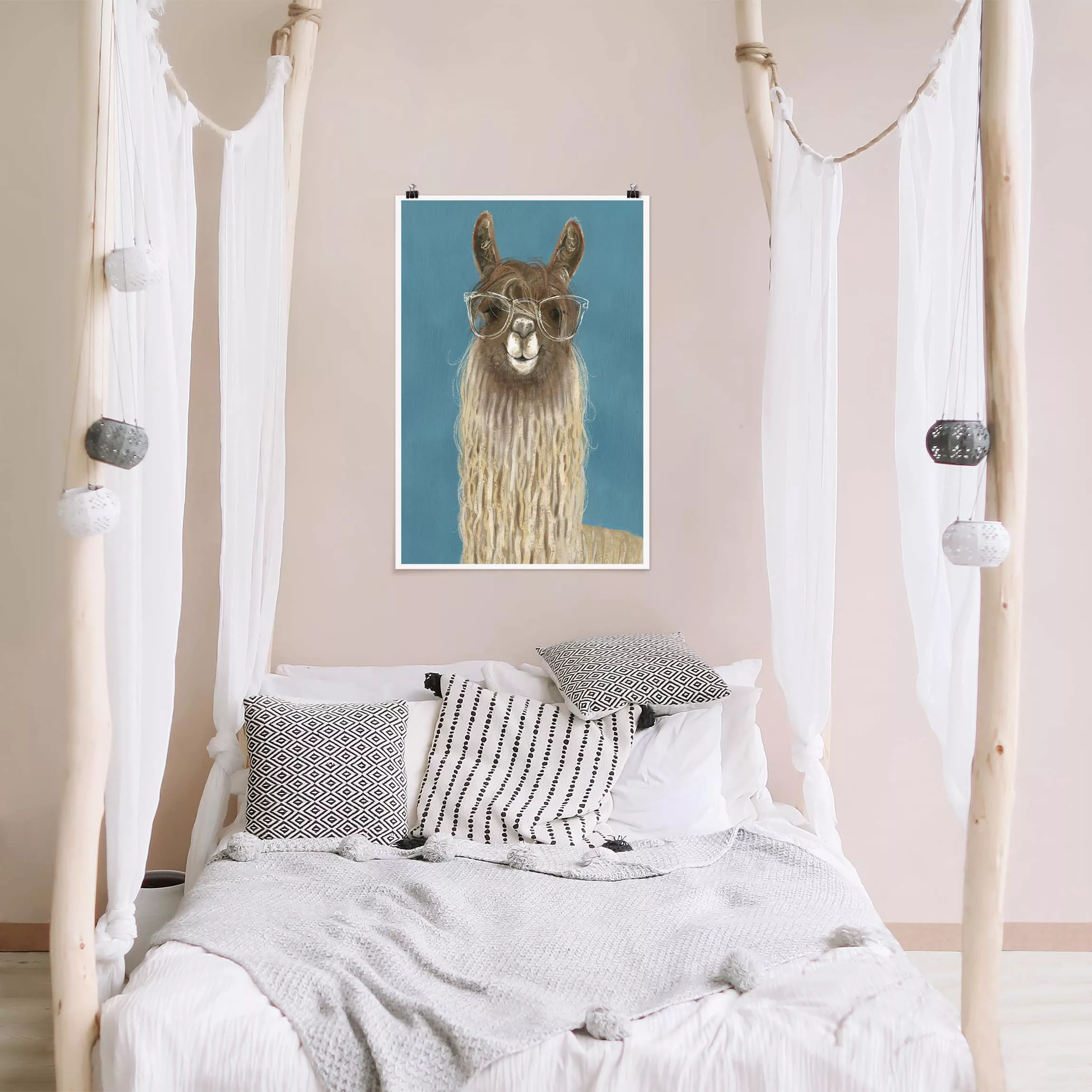 Poster Tiere - Hochformat Lama mit Brille III günstig online kaufen