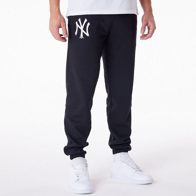 New Era Stoffhose MLB ESSENTLS JOGGER NEYYAN BLKWHI günstig online kaufen