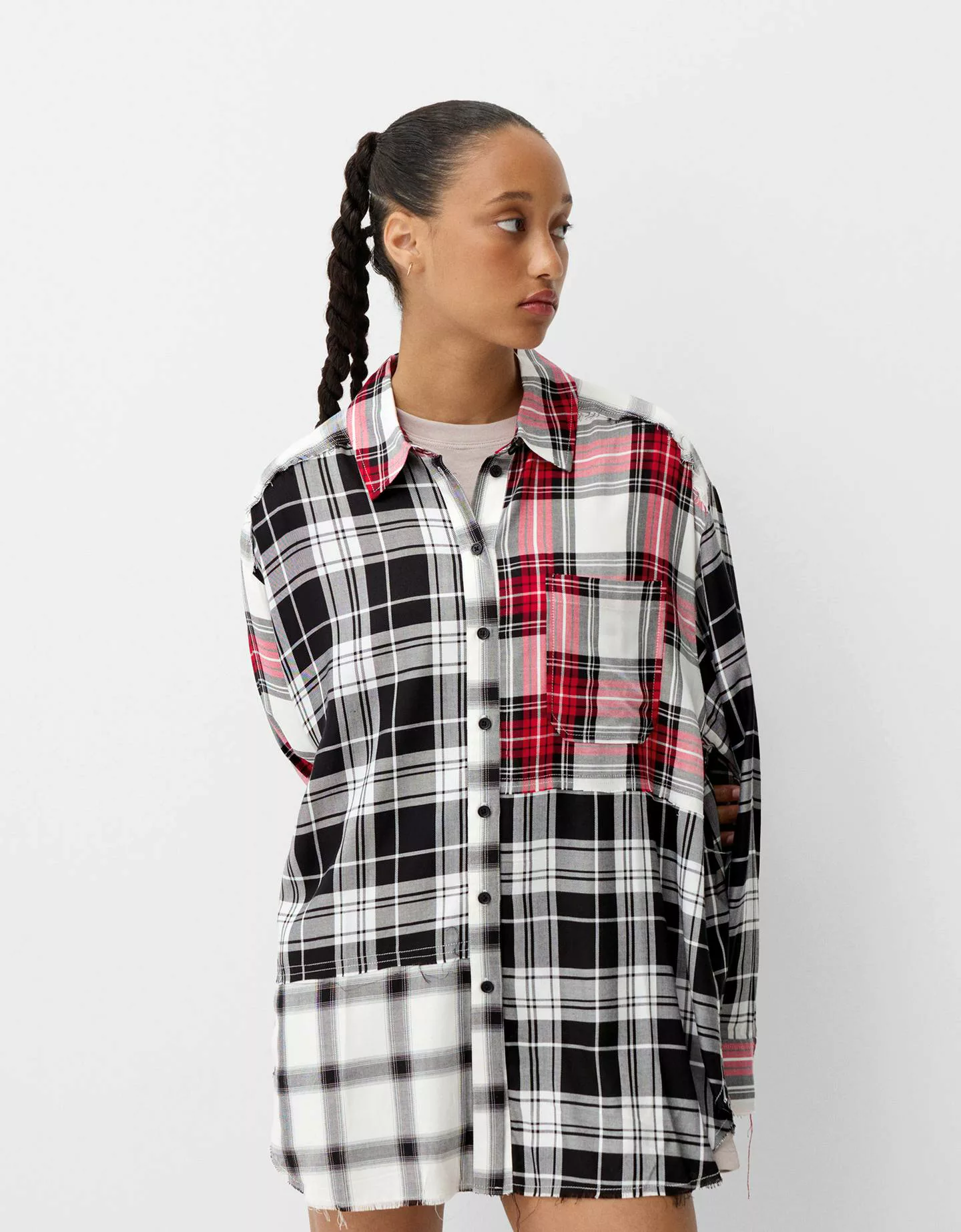 Bershka Oversize-Hemd Bershka X Beetlejuice Mit Karomuster Damen M-L Kombin günstig online kaufen