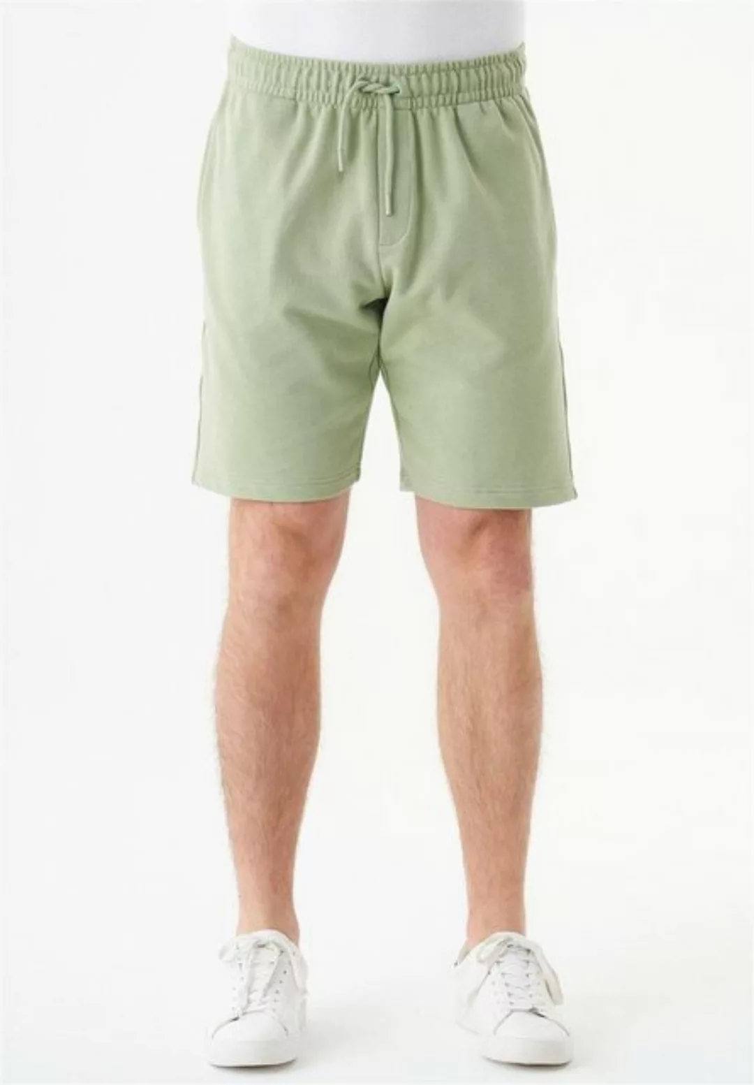 ORGANICATION Shorts Shadi-Men's Shorts in Sage Green günstig online kaufen