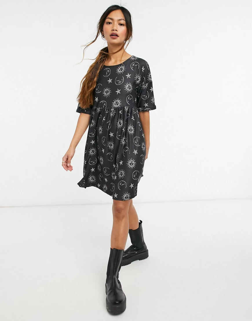 Urban Threads – Schwarzes Hängerkleid mit Print günstig online kaufen