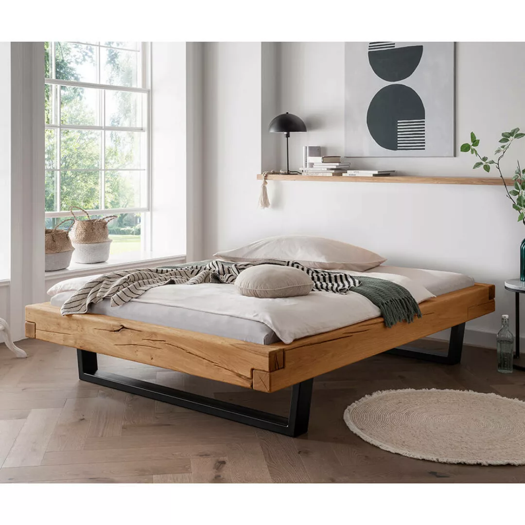 Massivholz Doppelbett, 200x200 cm, Eiche massiv, ohne Kopfteil, schwarze Me günstig online kaufen