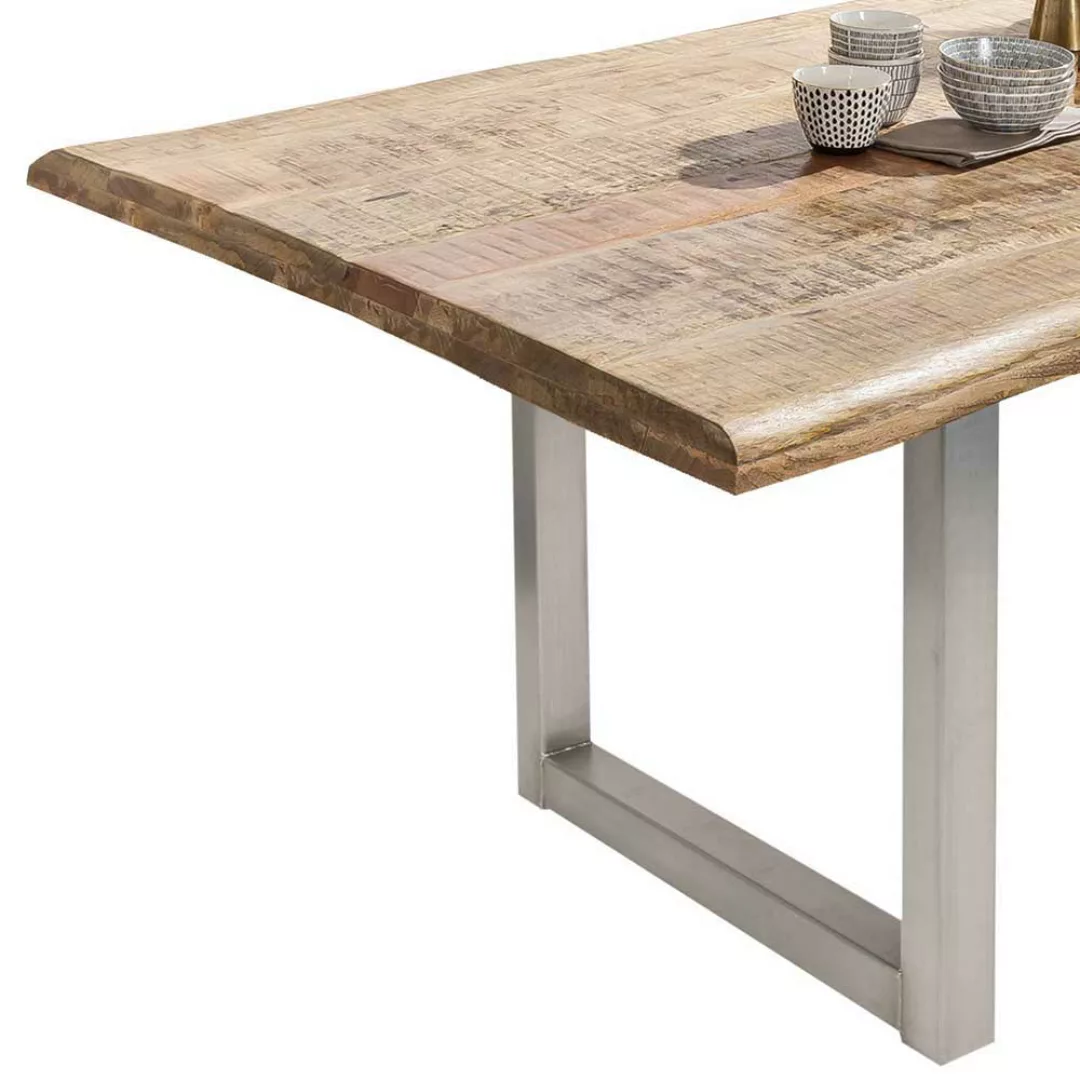 Rustikaler Tisch mit Baumkante Mangoholz und Metall günstig online kaufen