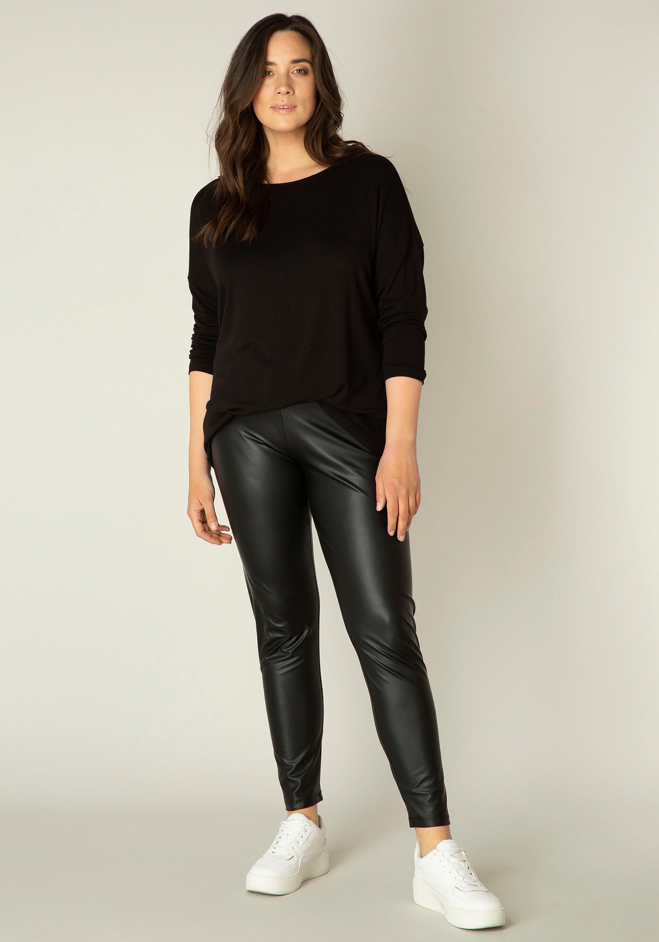 Base Level Curvy Leggings Alene In leicht glänzender Lederimitat-Optik günstig online kaufen