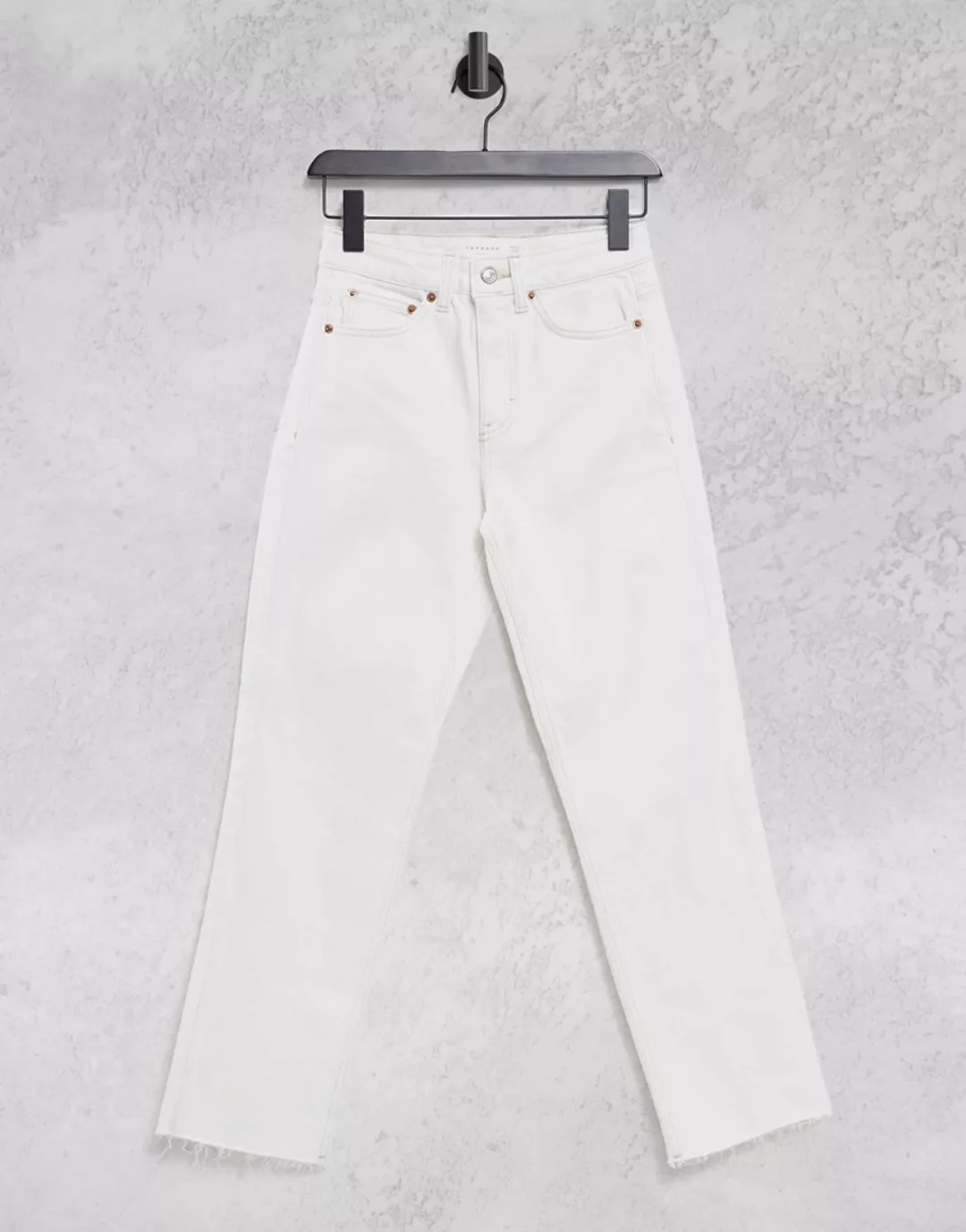 Topshop – Gerade geschnittene Jeans in gebrochenem Weiß günstig online kaufen
