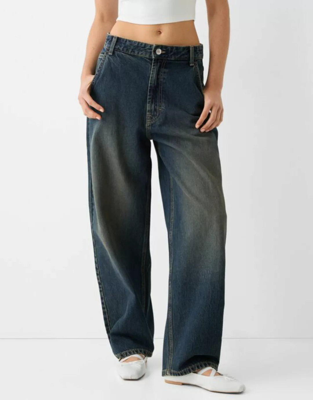 Bershka Skater-Fit-Jeans Im Washed-Look Damen 38 Grün günstig online kaufen