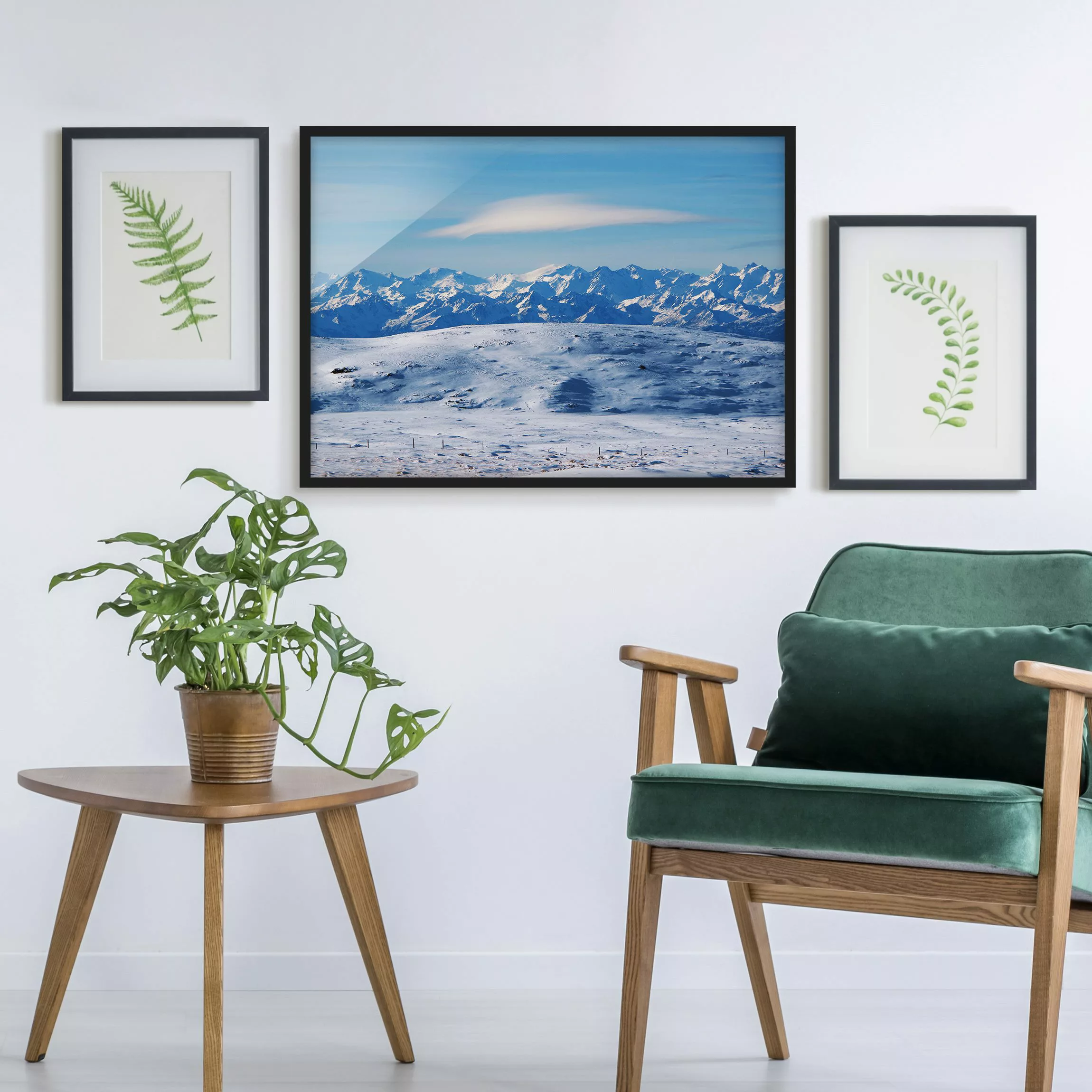 Bild mit Rahmen Verschneite Bergwelt günstig online kaufen