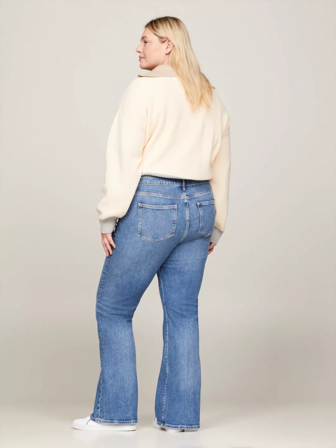 Tommy Hilfiger Curve Bootcut-Jeans "CRV BOOTCUT RW MEL", Große Größen günstig online kaufen