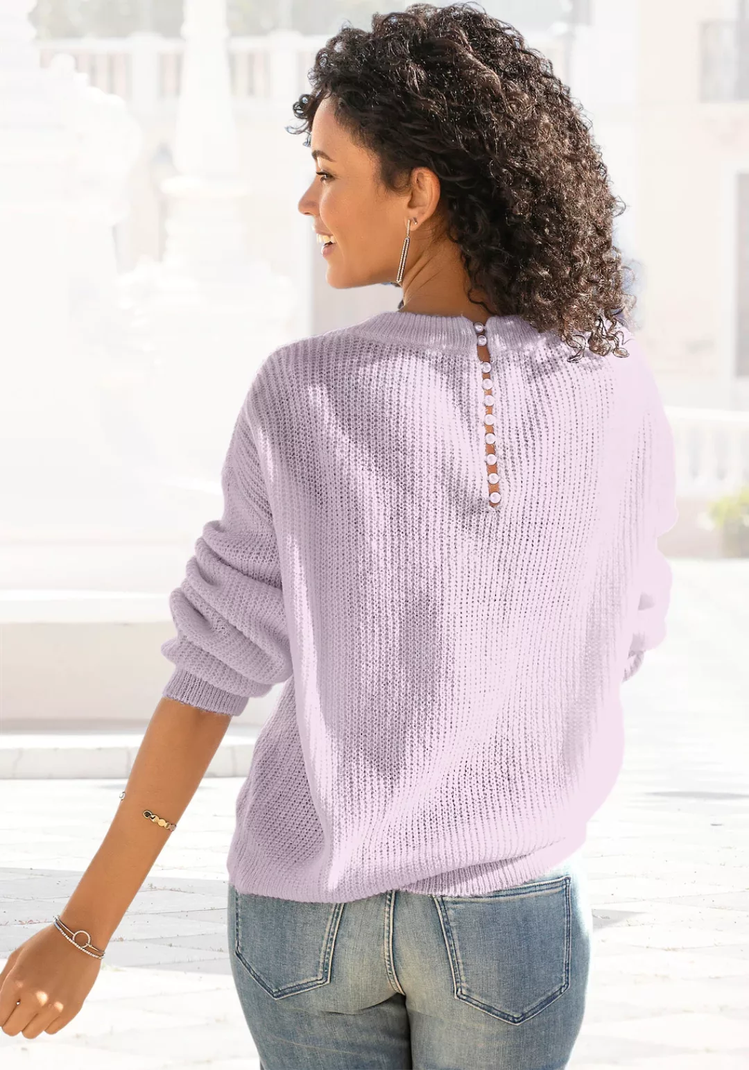 LASCANA V-Ausschnitt-Pullover, mit Zierperlen im Rücken, eleganter Strickpu günstig online kaufen