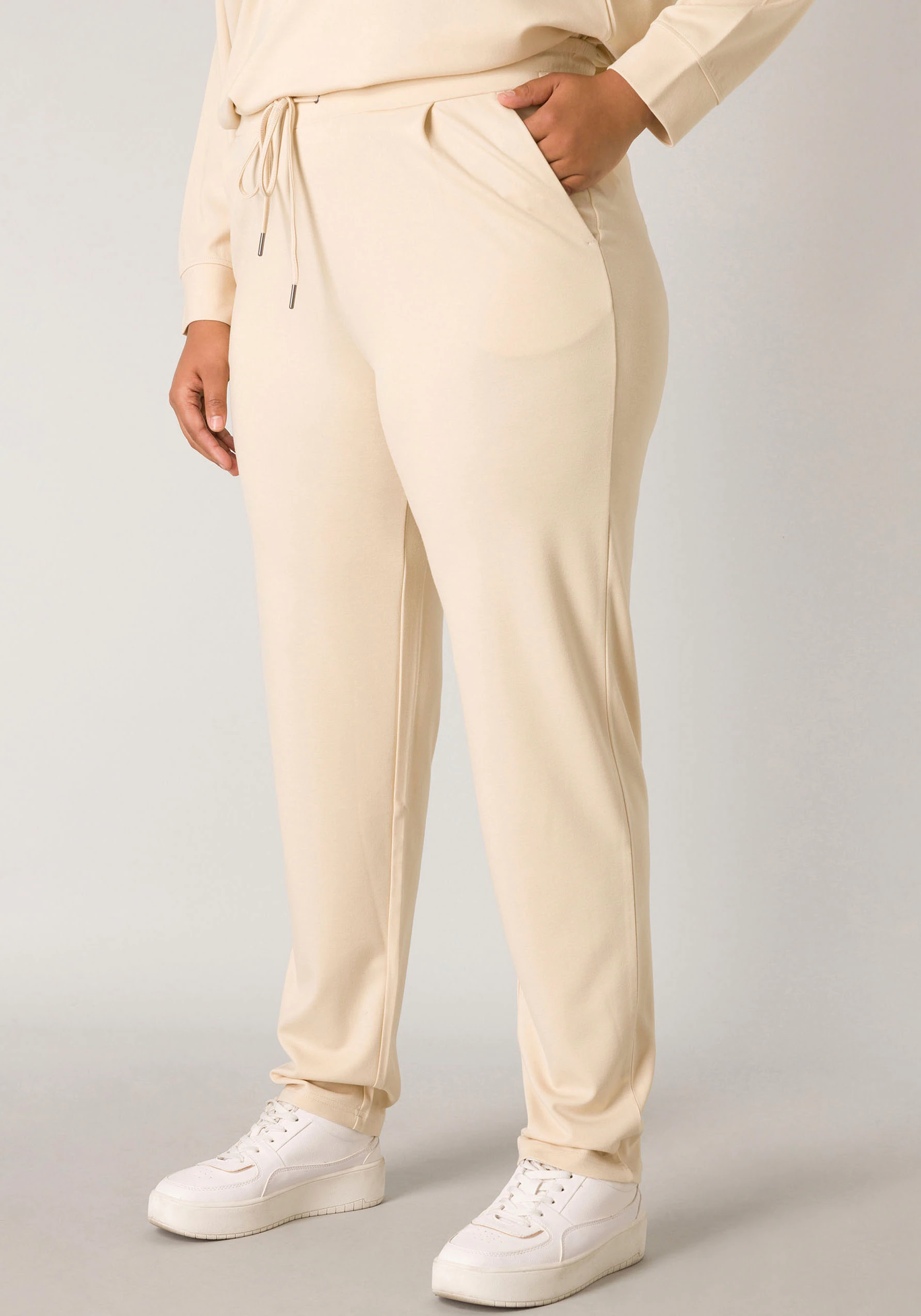 Base Level Curvy Sweathose "JOANNA", mit Kordelzug günstig online kaufen