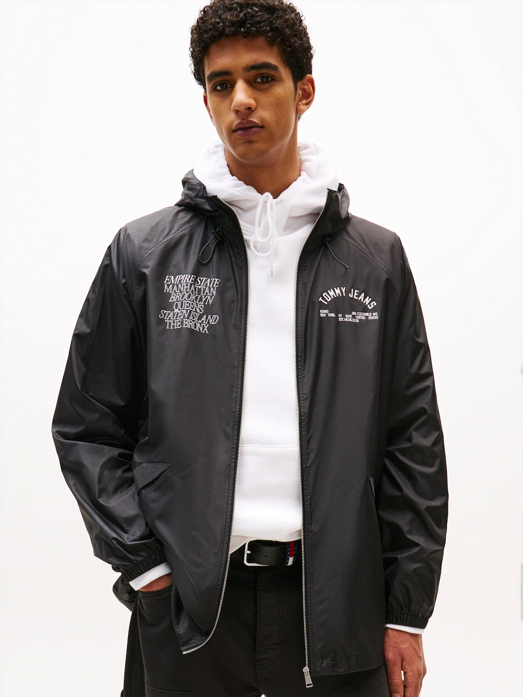 Tommy Jeans Windbreaker "TJM WINDBRKR BOROUGHS JACKET", mit Kapuze, Sportja günstig online kaufen