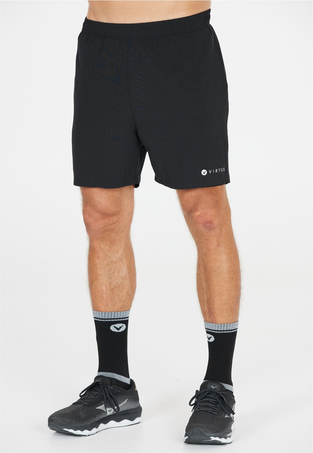 Virtus Shorts "Zayne", mit 4-Wege-Stretch und Innenhose günstig online kaufen