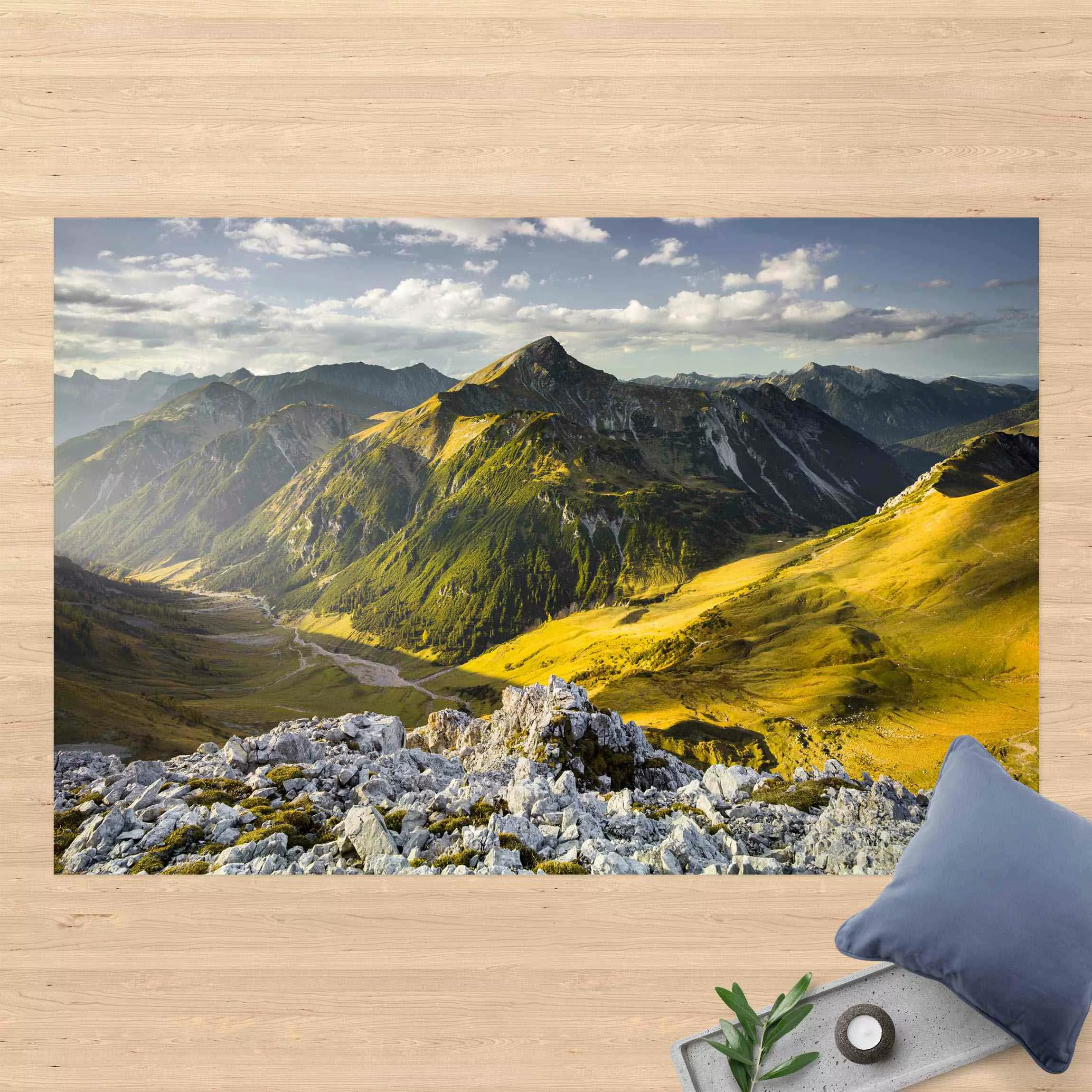 Vinyl-Teppich Berge und Tal der Lechtaler Alpen in Tirol günstig online kaufen