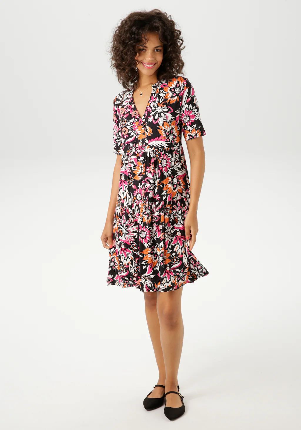 Aniston CASUAL Sommerkleid mit extravagantem Blumendruck- günstig online kaufen