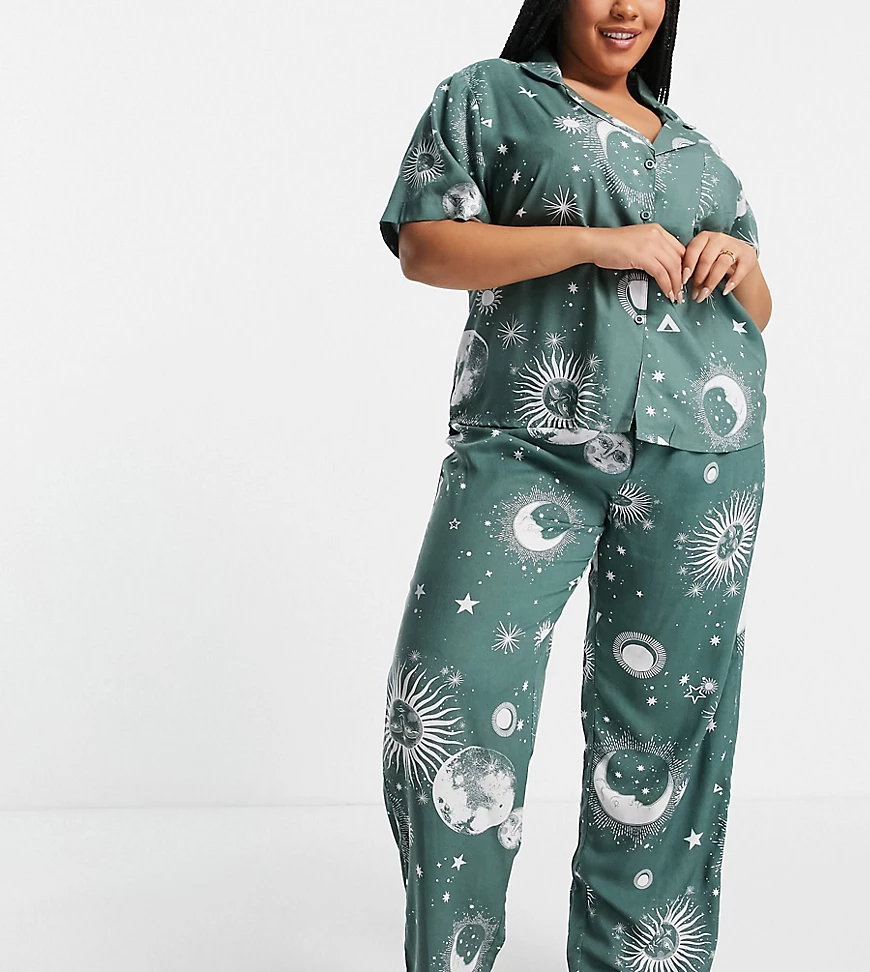 ASOS DESIGN Curve – Pyjama aus 100% Modal mit Hemd und Hose mit astrologisc günstig online kaufen