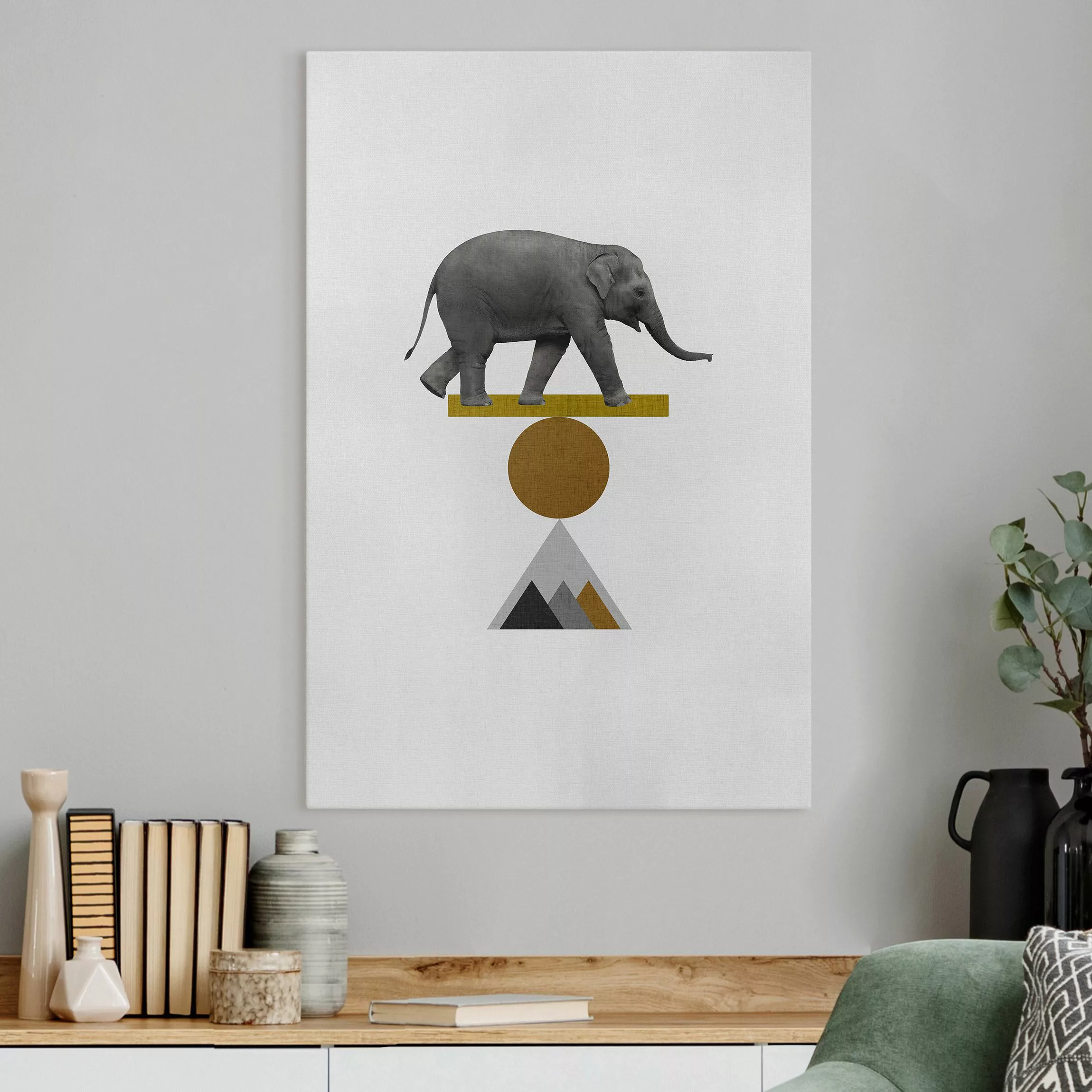 Leinwandbild Balancekunst Elefant günstig online kaufen