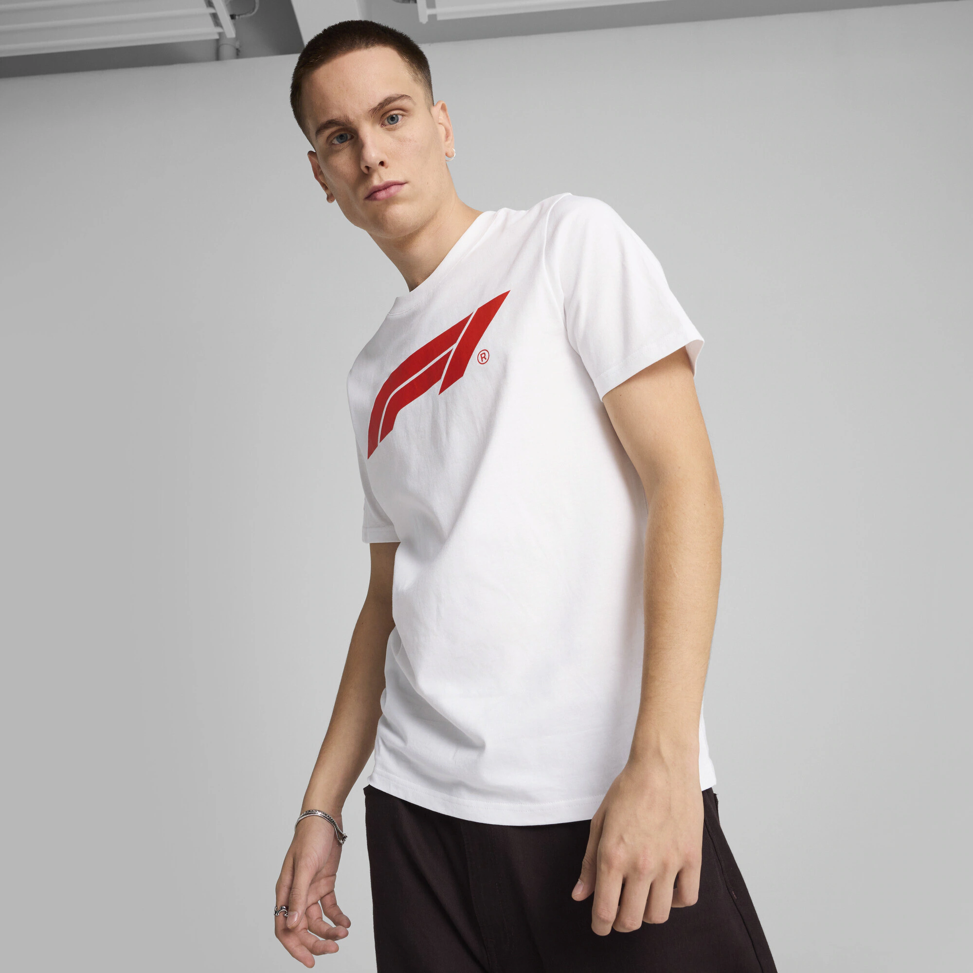 PUMA T-Shirt "F1 Essentials Logo T-Shirt Herren" günstig online kaufen