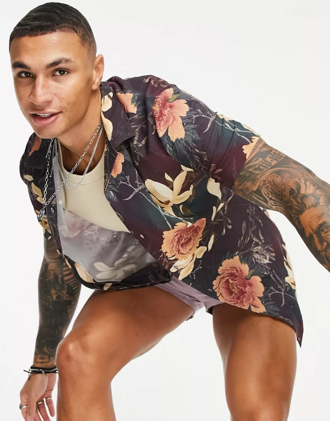 ASOS DESIGN – Hemd mit Ombré-Blumenmuster in Lila günstig online kaufen