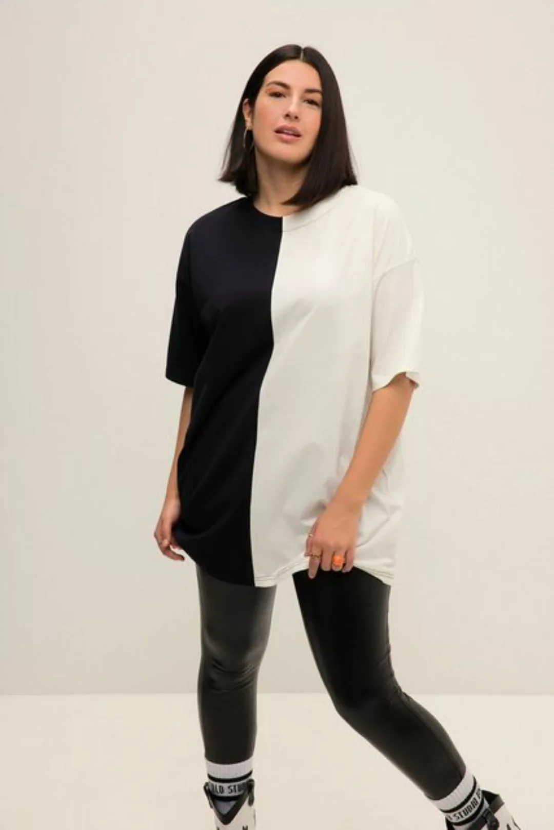 Studio Untold Rundhalsshirt T-Shirt oversized Black/White Patch Rundhals günstig online kaufen