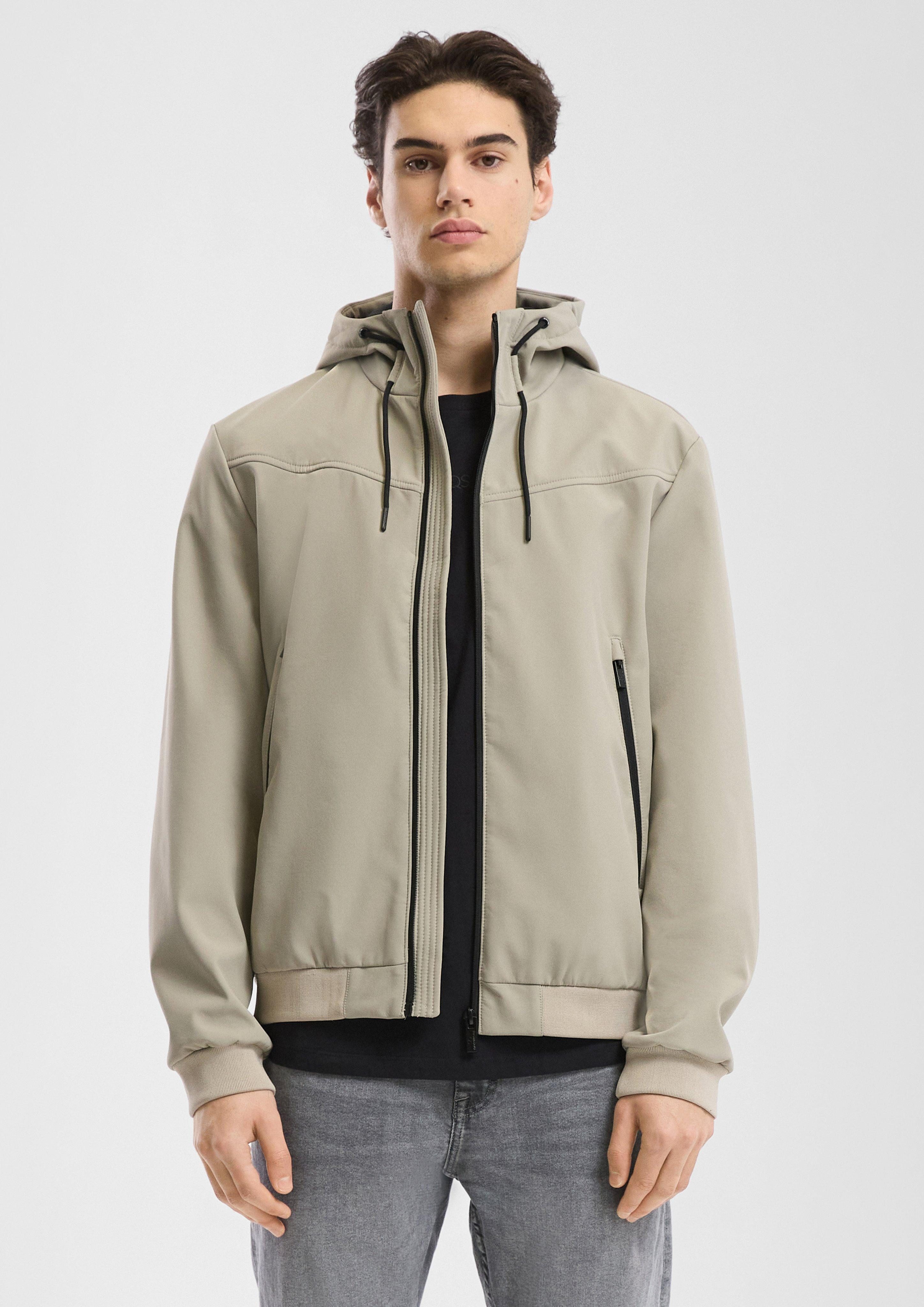 QS Allwetterjacke Softshelljacke mit Reißverschlusstaschen günstig online kaufen