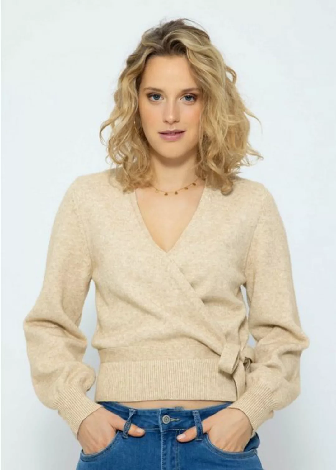 SASSYCLASSY Cardigan Lässiger Wickelcardigan aus weichem Feinstrick günstig online kaufen