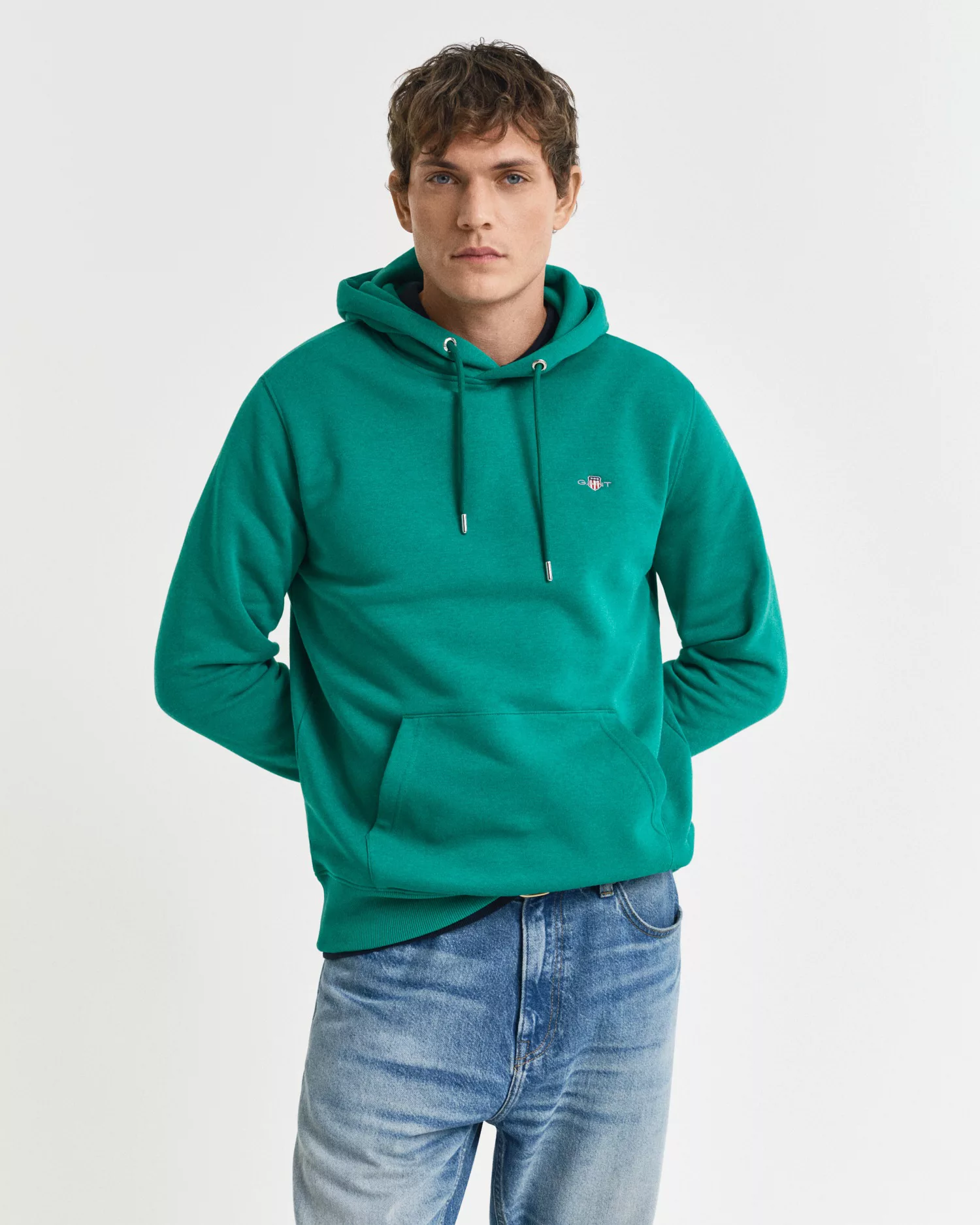 Gant Hoodie "REG SHIELD HOODIE", mit Logostickerei auf der Brust günstig online kaufen