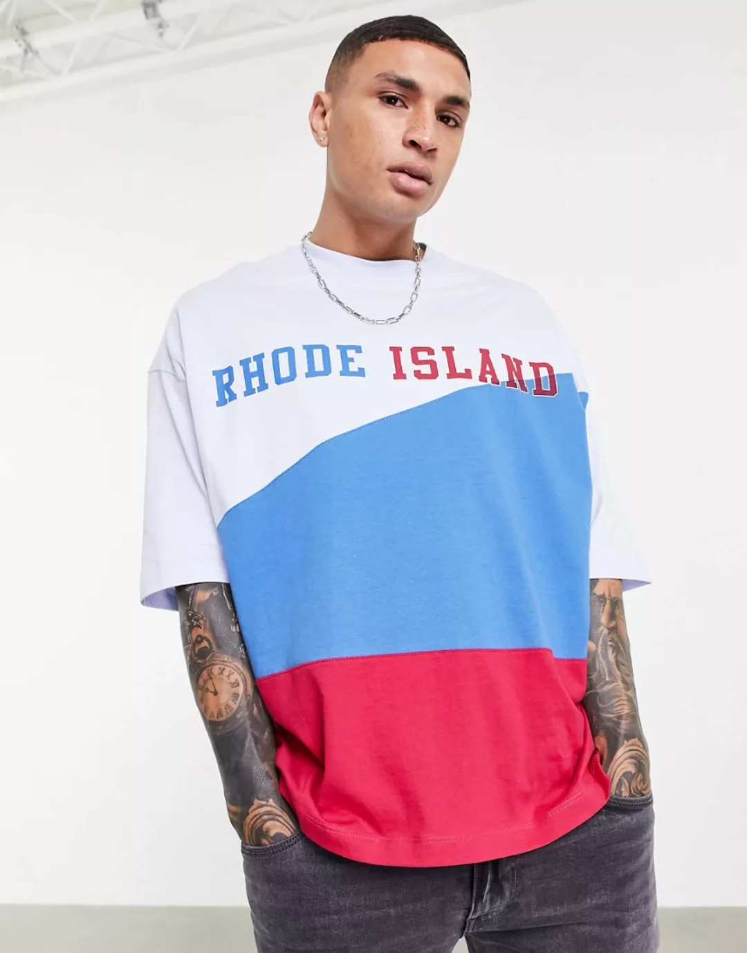 ASOS DESIGN – Oversize-T-Shirt im Farbblockdesign in Blau und Rot mit „Rhod günstig online kaufen