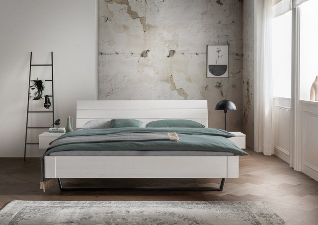 Natur24 Bett Kiel Bett 205 x 220 x 87 cm Kiefernholz Metall Weiß günstig online kaufen