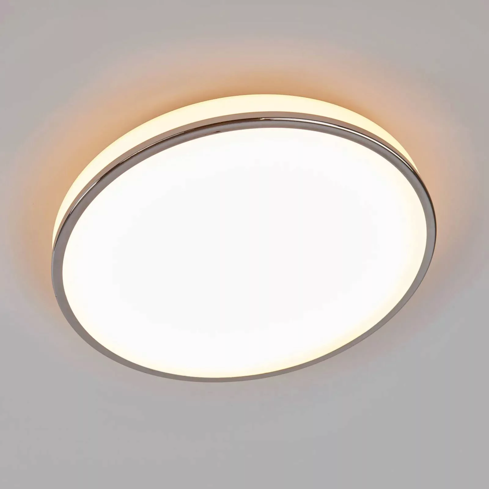 Lindby LED-Deckenleuchte Lyss, Ø 40 cm, chromfarben, IP44 günstig online kaufen