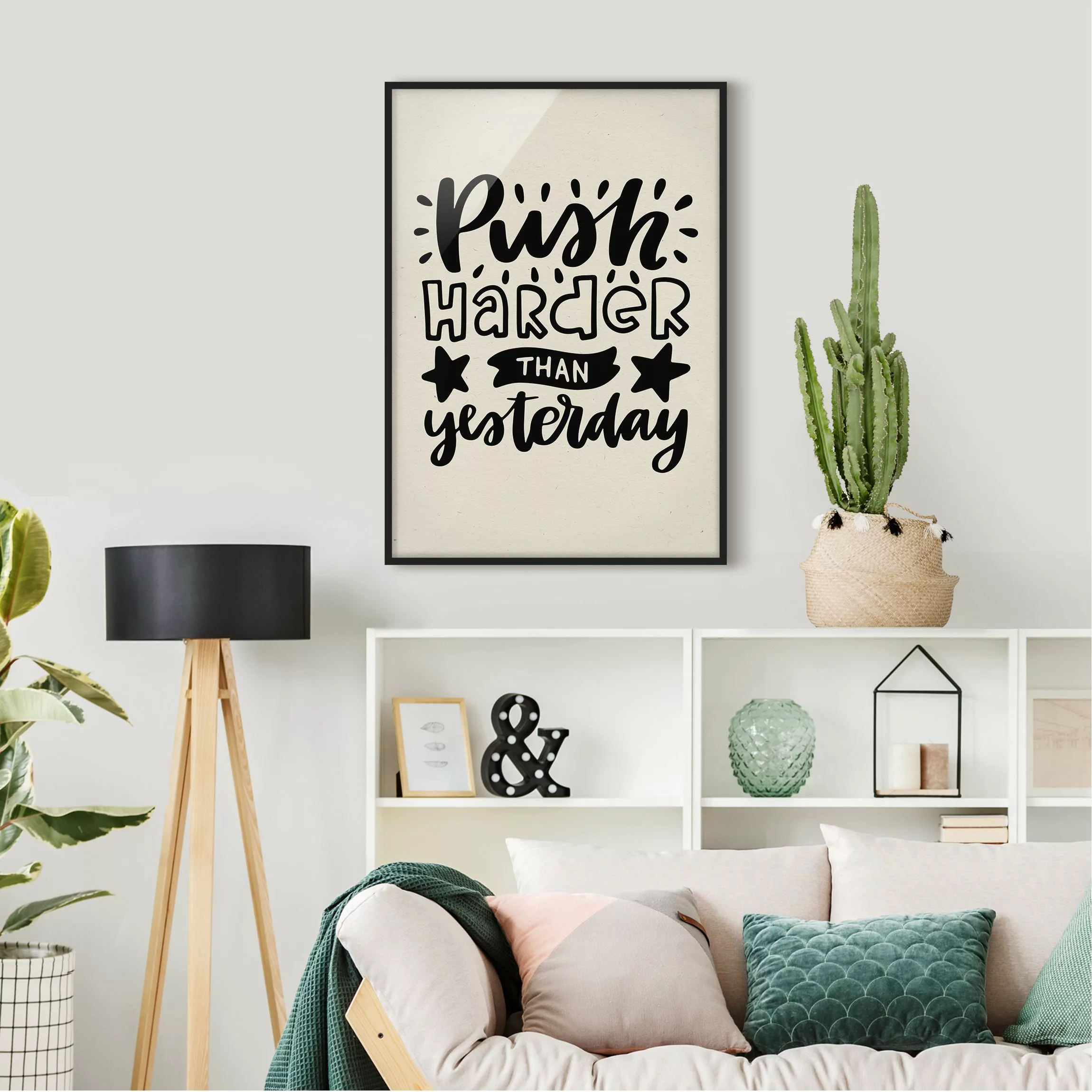 Bild mit Rahmen Spruch - Hochformat Push harder than yesterday günstig online kaufen