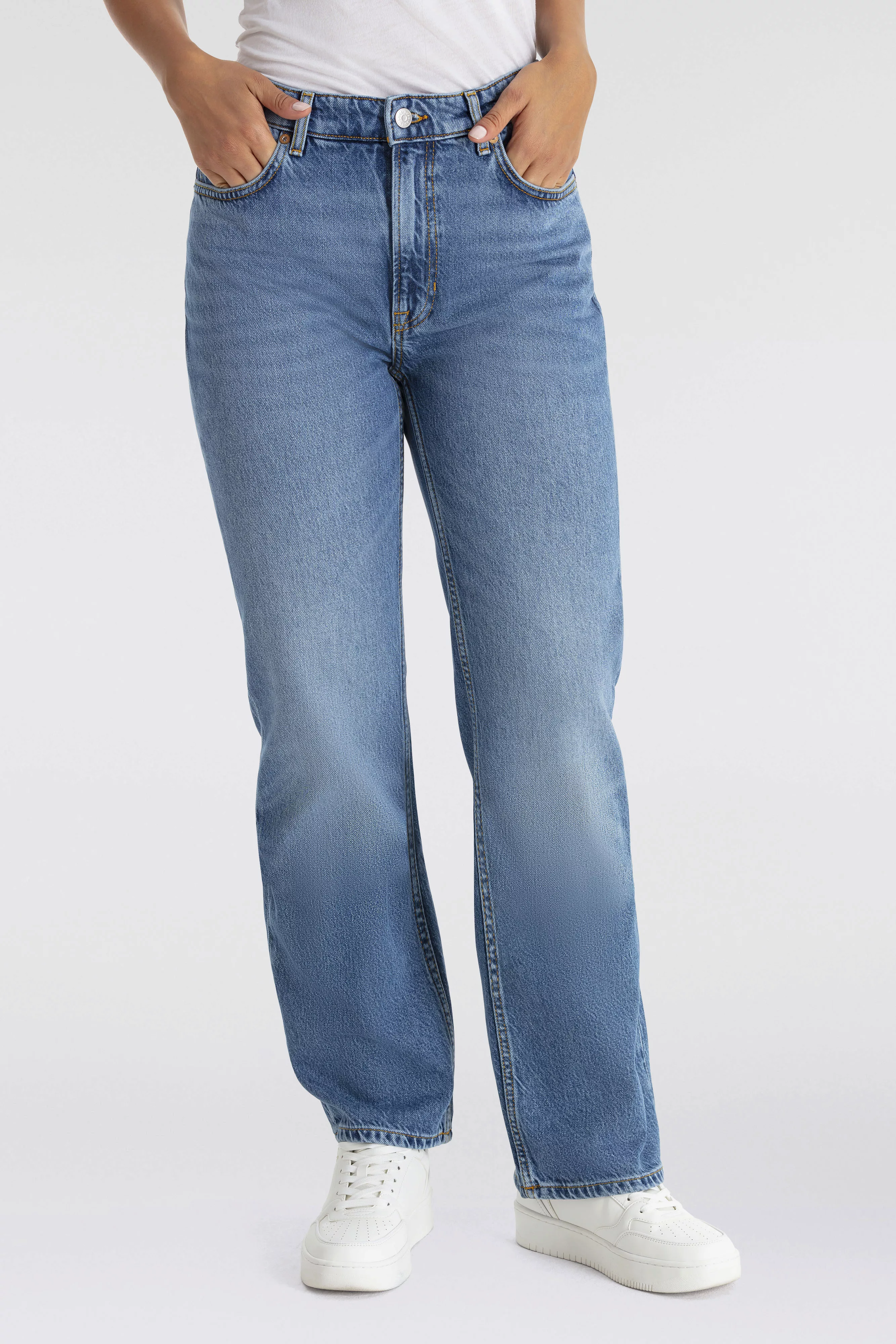 BOSS ORANGE Straight-Jeans C_ADA HR 6.0 mit BOSS Leder-Badge günstig online kaufen