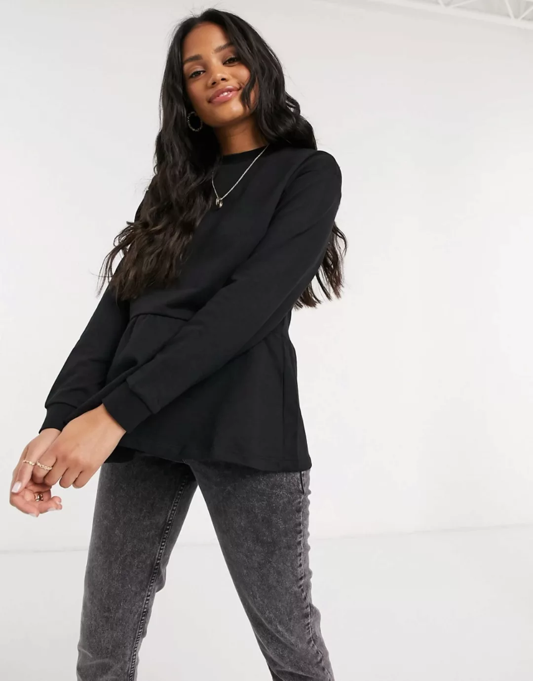 ASOS DESIGN – Sweatshirt in Schwarz günstig online kaufen