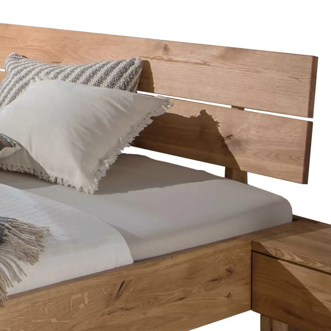 Breites Bett aus Wildeiche Massivholz modernem Design (dreiteilig) günstig online kaufen