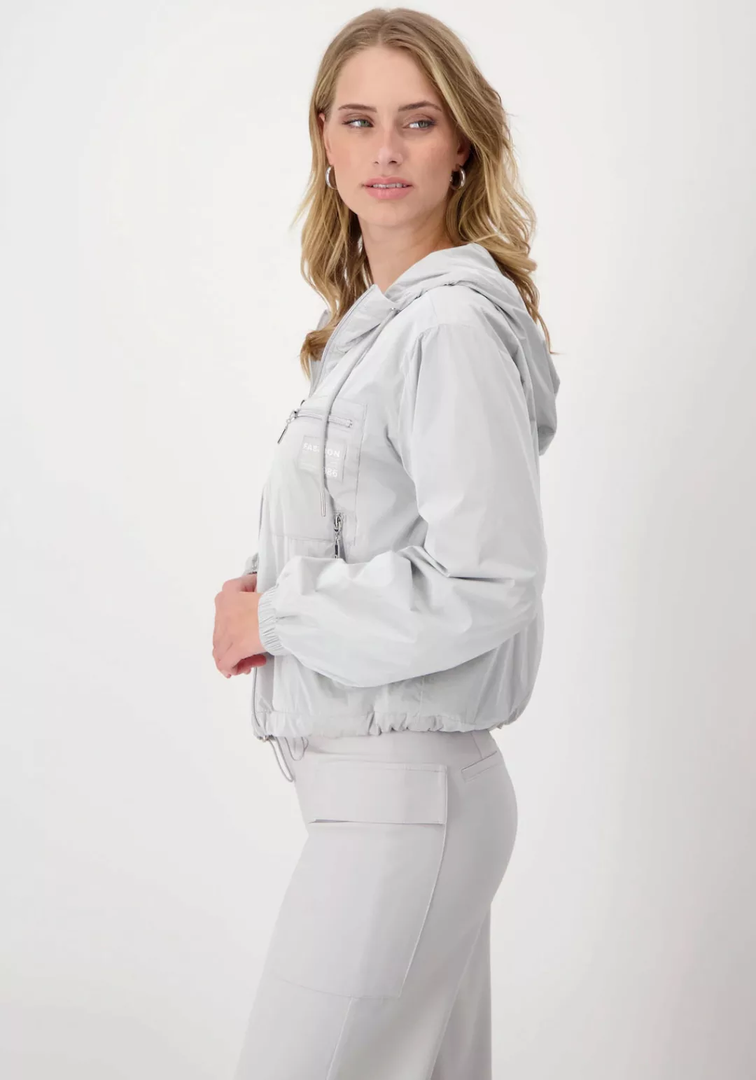 Monari Outdoorjacke mit schimmernder Beschichtung günstig online kaufen