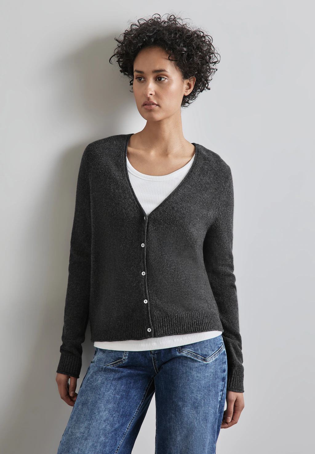 STREET ONE Cardigan - Strickjacke mit Knopfleiste A253824 - V-Ausschnitt günstig online kaufen