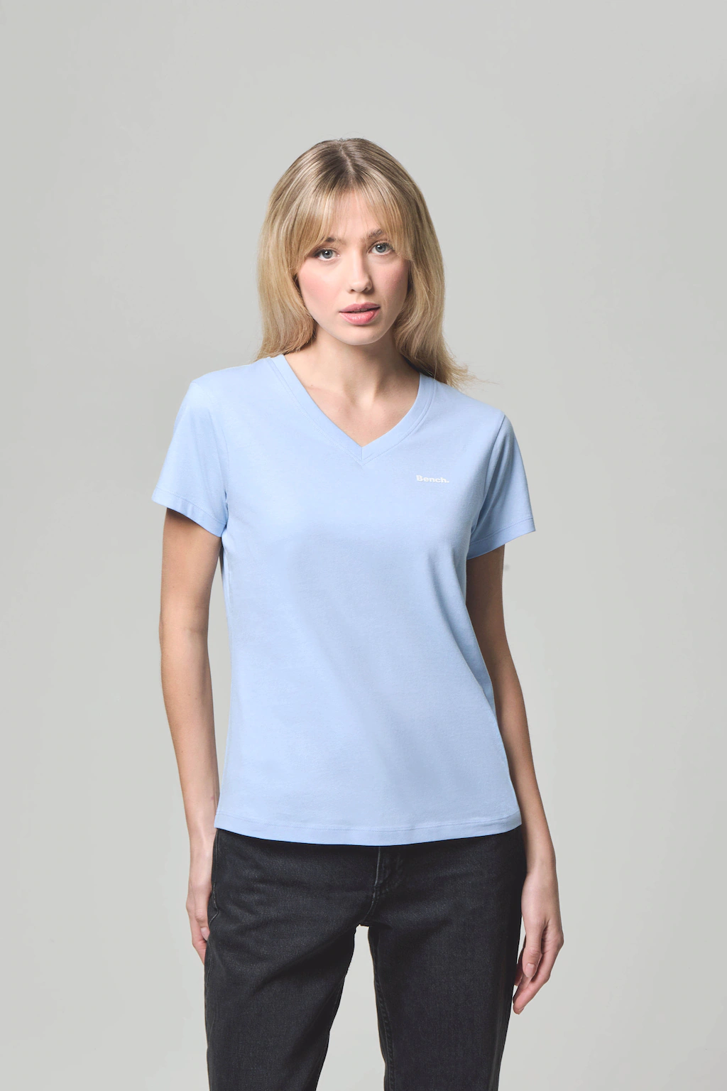 Bench. V-Shirt BELLATRIX günstig online kaufen