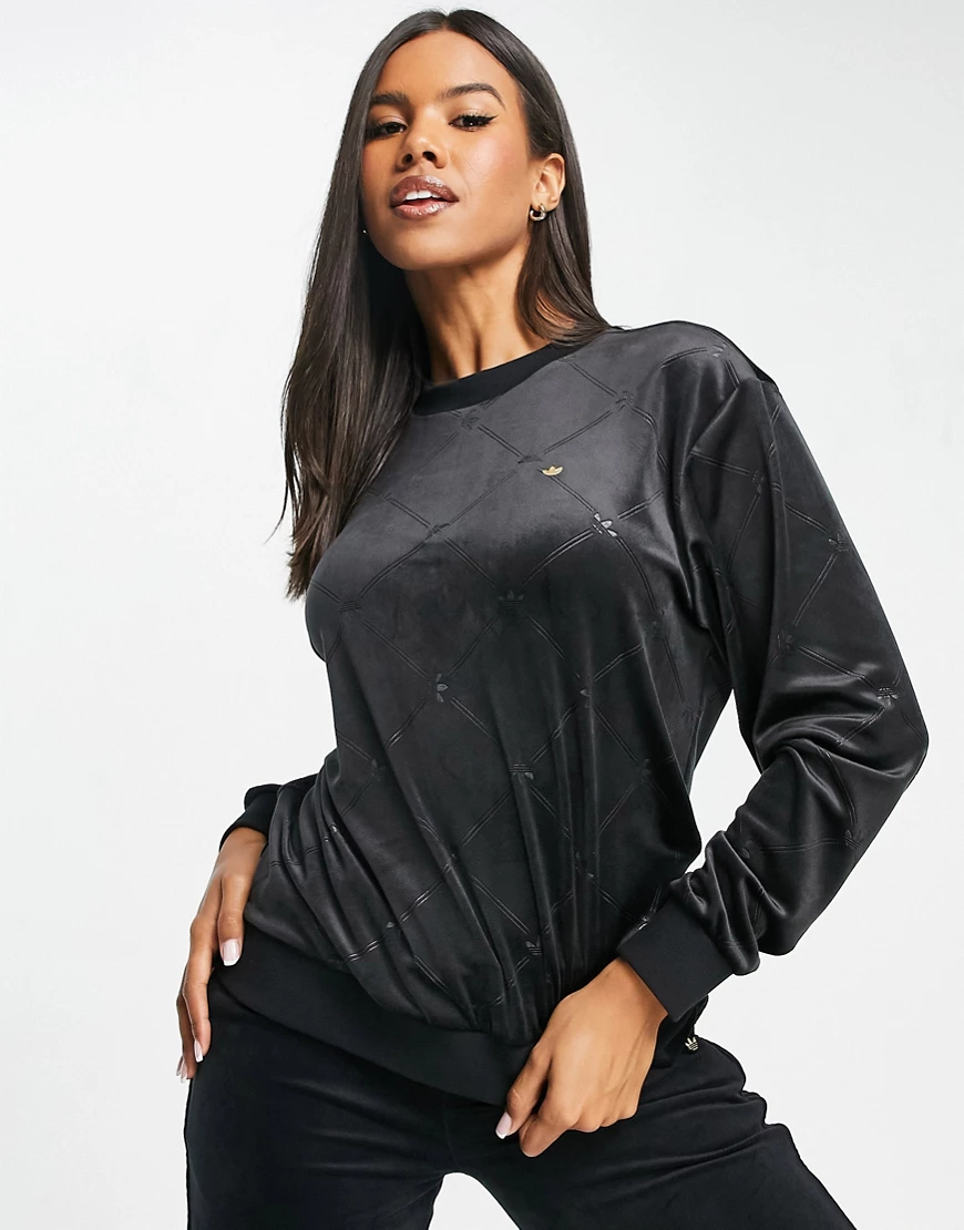 adidas Originals – Velours-Sweatshirt mit ganzflächigem Dreiblatt-Print in günstig online kaufen