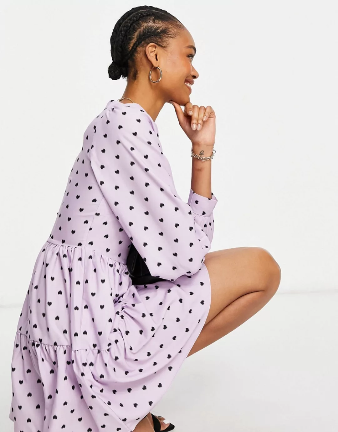 Closet London – Gestuftes Mini-Hängerkleid in Lavendellila mit Herzmuster u günstig online kaufen