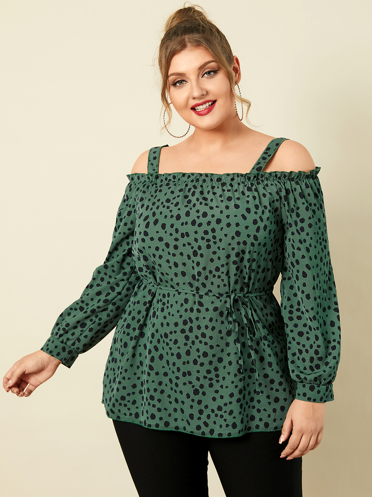 Plus Size Cold Shoulder Polka Dot Gürtel Design Langarm Bluse günstig online kaufen